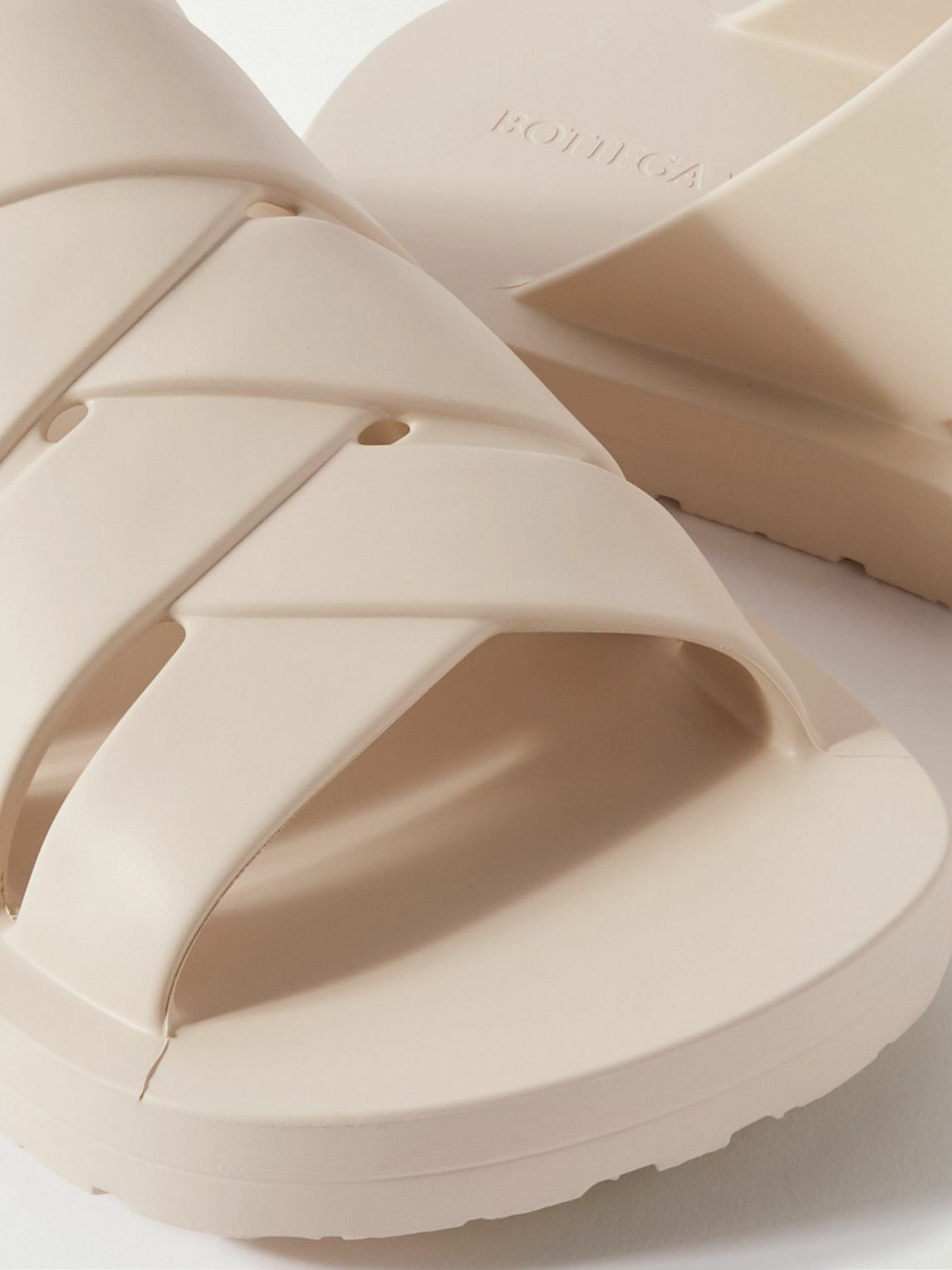 Bottega Veneta o1w1db10525 Rubber Sandals in Ivory Size US 9 / EU 42 - 5 Thumbnail