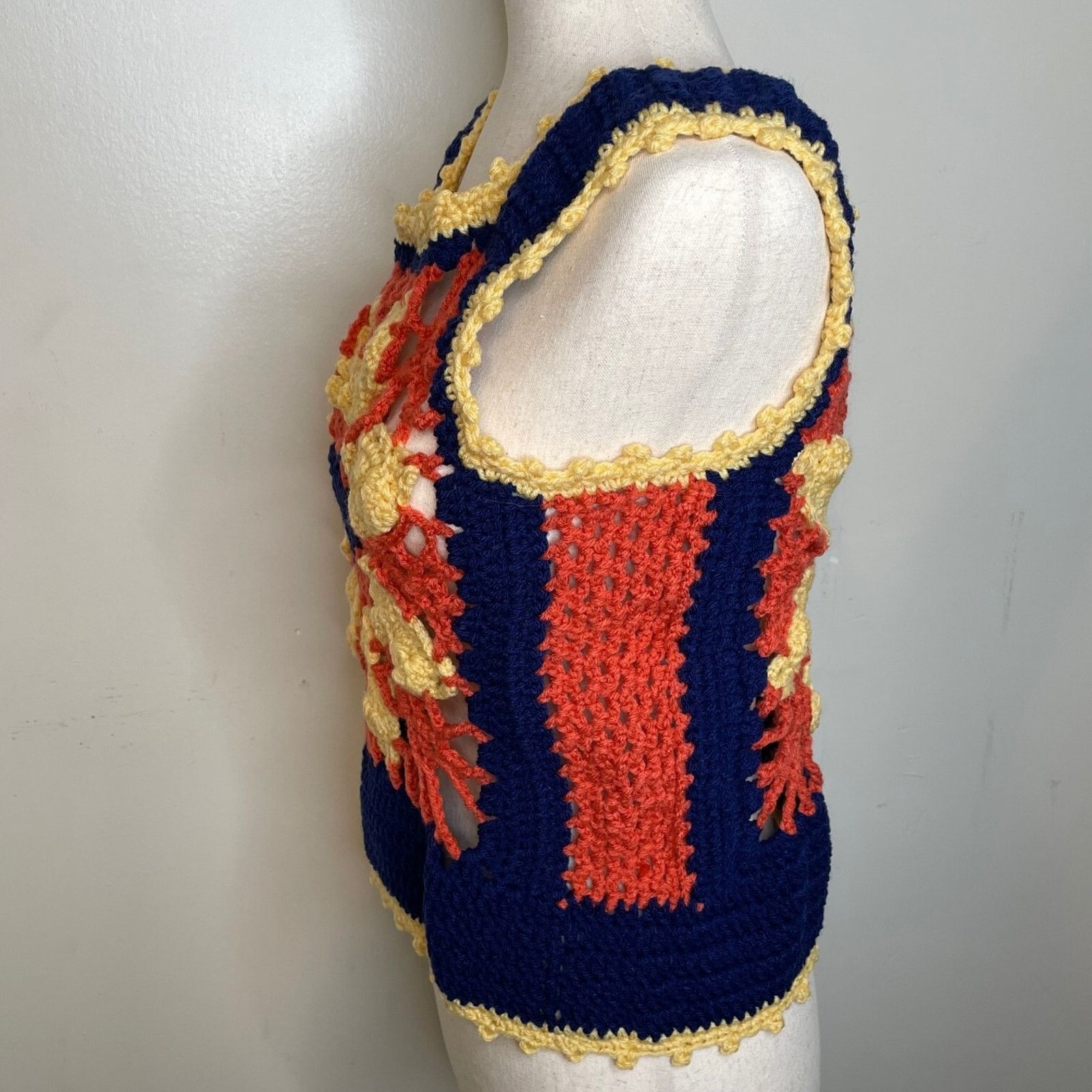Other Vintage 1970's M / L Crochet Gypsy Hugger Tank Granny Square Size L / US 10 / IT 46 - 9 Thumbnail