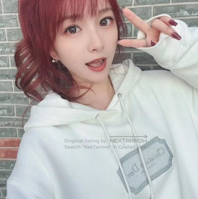 Dior Dior CD Logo Embroidered White Hoodie. Size US S / EU 44-46 / 1 - 7 Thumbnail
