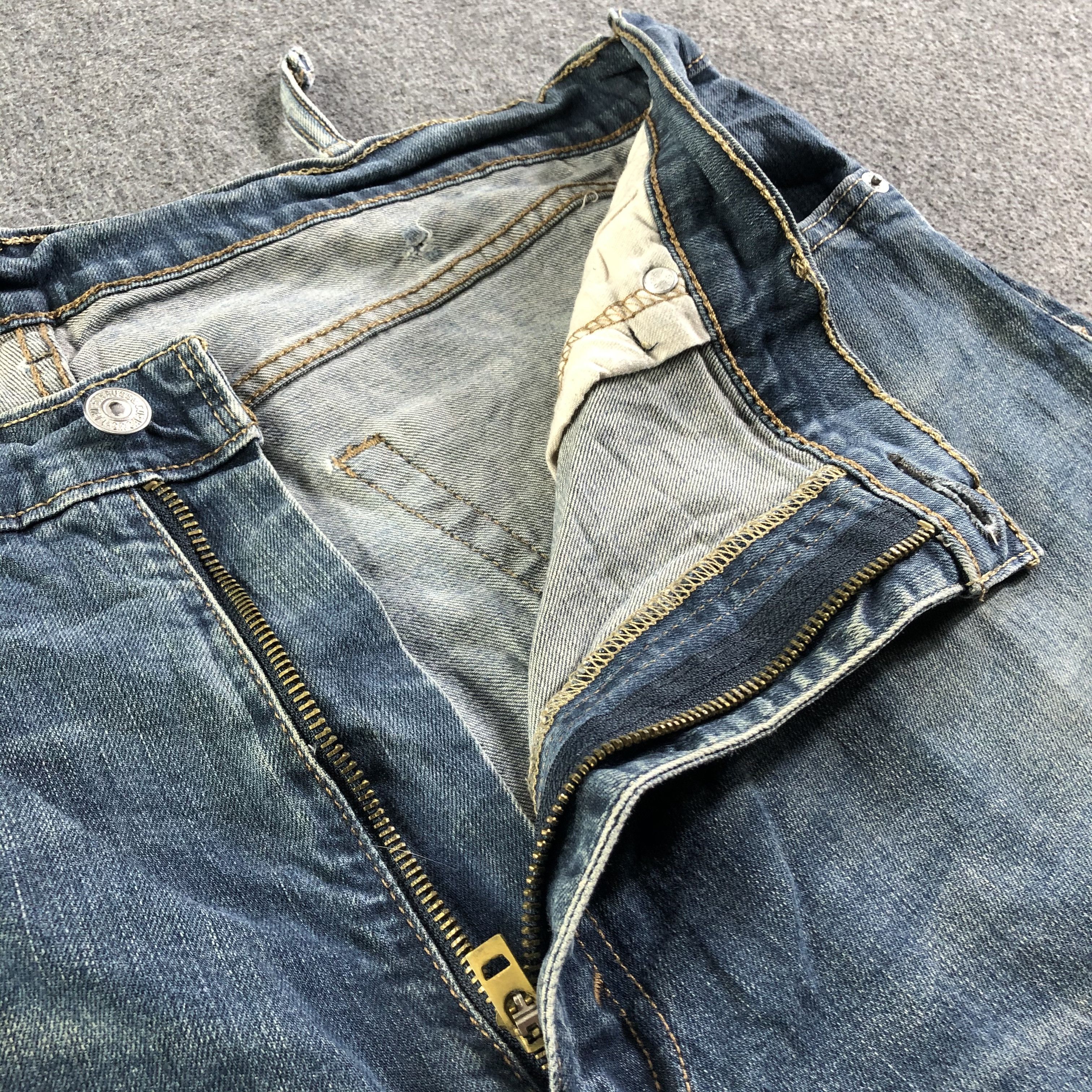 Levi's Vintage Blue Wash Levis 505 Jeans-J4208 Size US 40 / EU 56 - 10 Thumbnail
