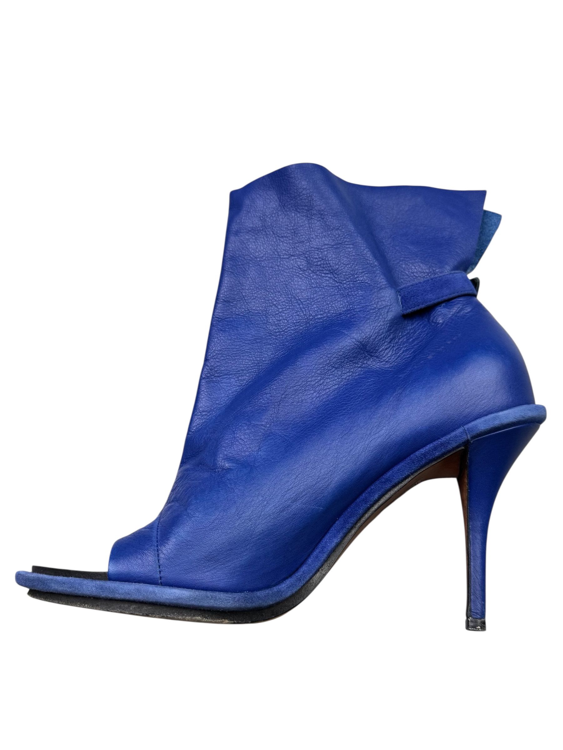 Balenciaga Balenciaga Paris Vintage Leather Heels D10 Size US 7.5 / IT 37.5 - 6 Thumbnail