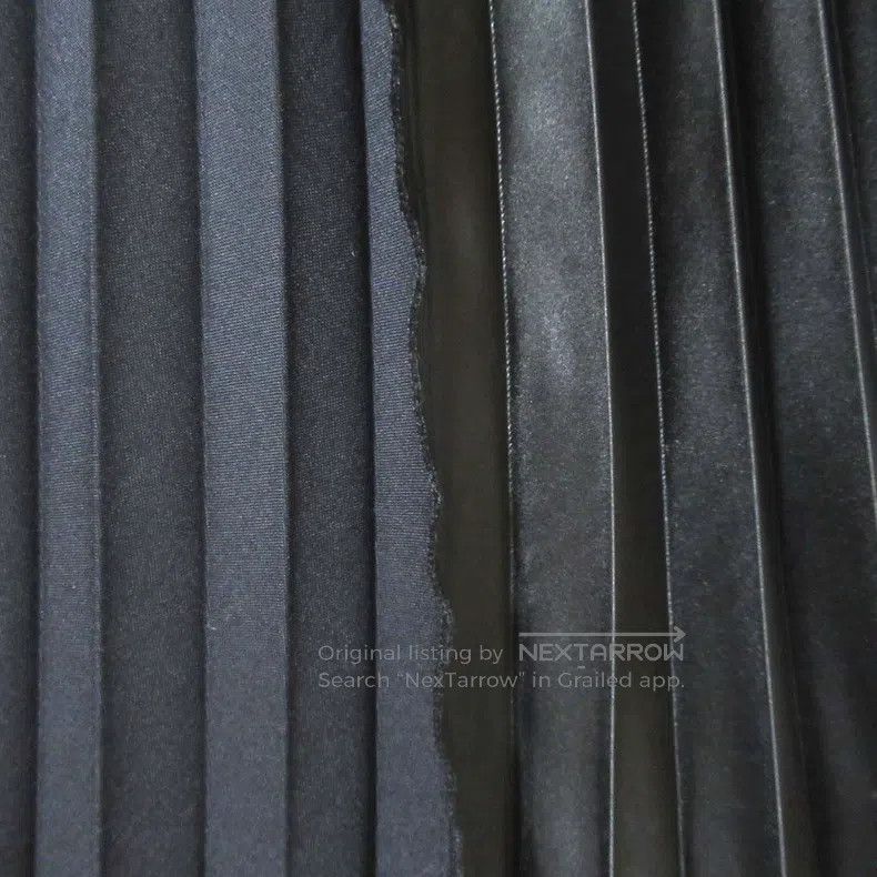 Comme des Garcons Comme Des Garcons size S Glossy Pleated Skirt Size 25" / US 0 / IT 36 - 3 Thumbnail