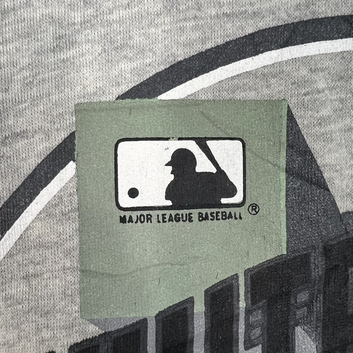 MLB CHICAGO WHITE SOX Reversible Hooded Varsity Youth #4059-C184 Size US M / EU 48-50 / 2 - 4 Thumbnail