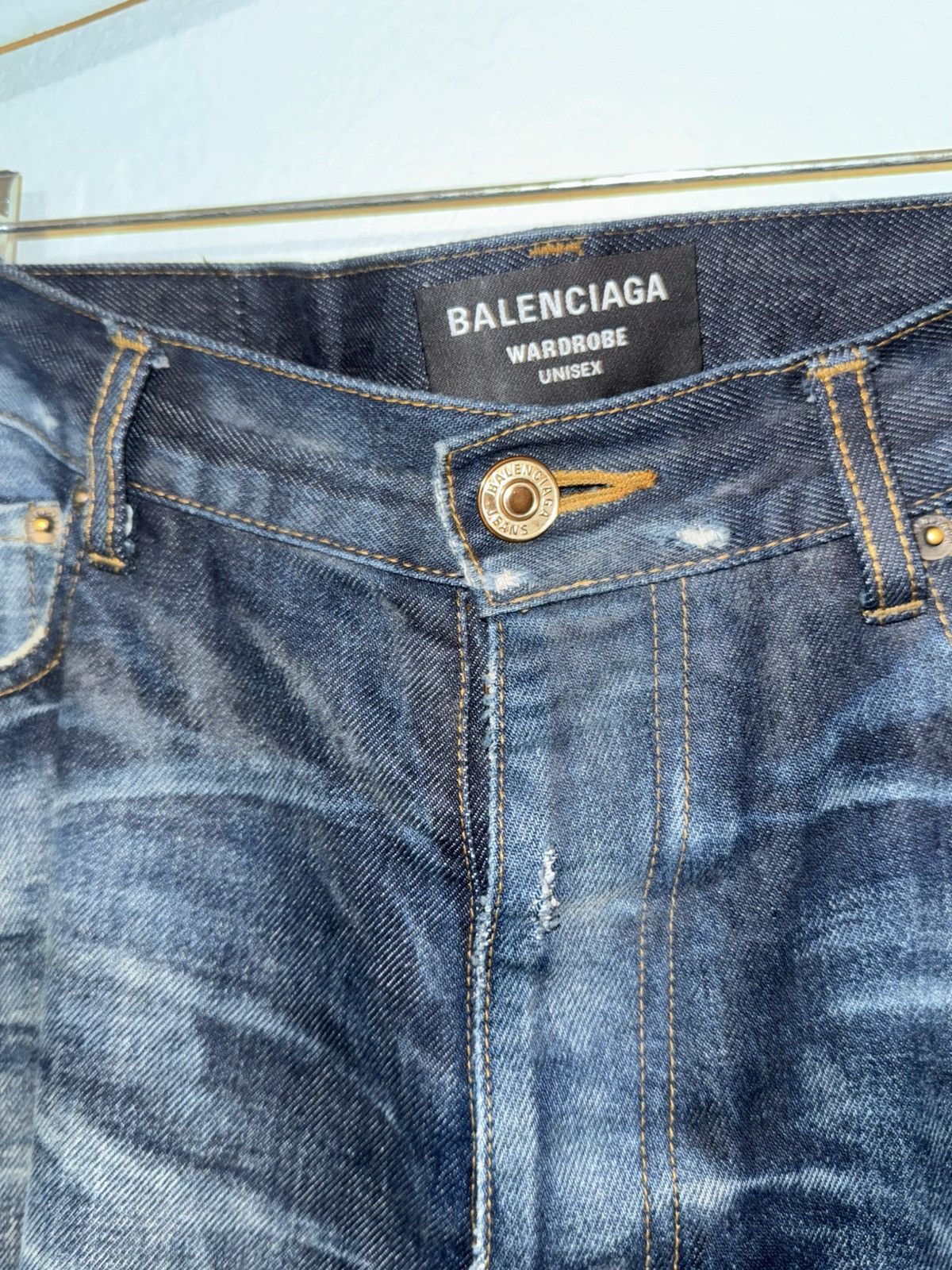 Balenciaga Balenciaga FW22 Dirty Wash Denim Size US 32 / EU 48 - 3 Thumbnail
