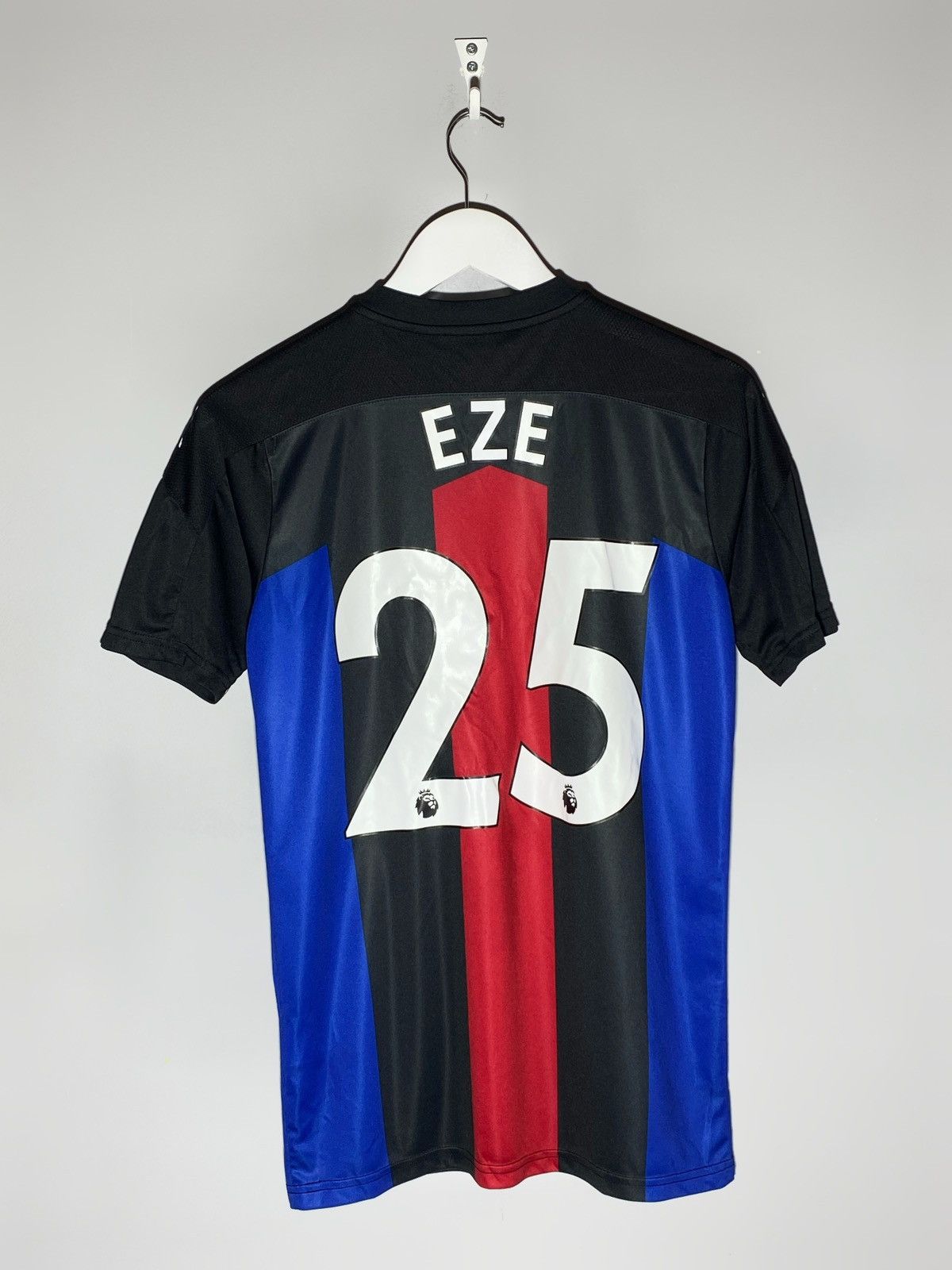 Puma #25 Eze Crystal Palace 20/21 Puma Football Soccer Jersey Size US S / EU 44-46 / 1 - 2 Thumbnail