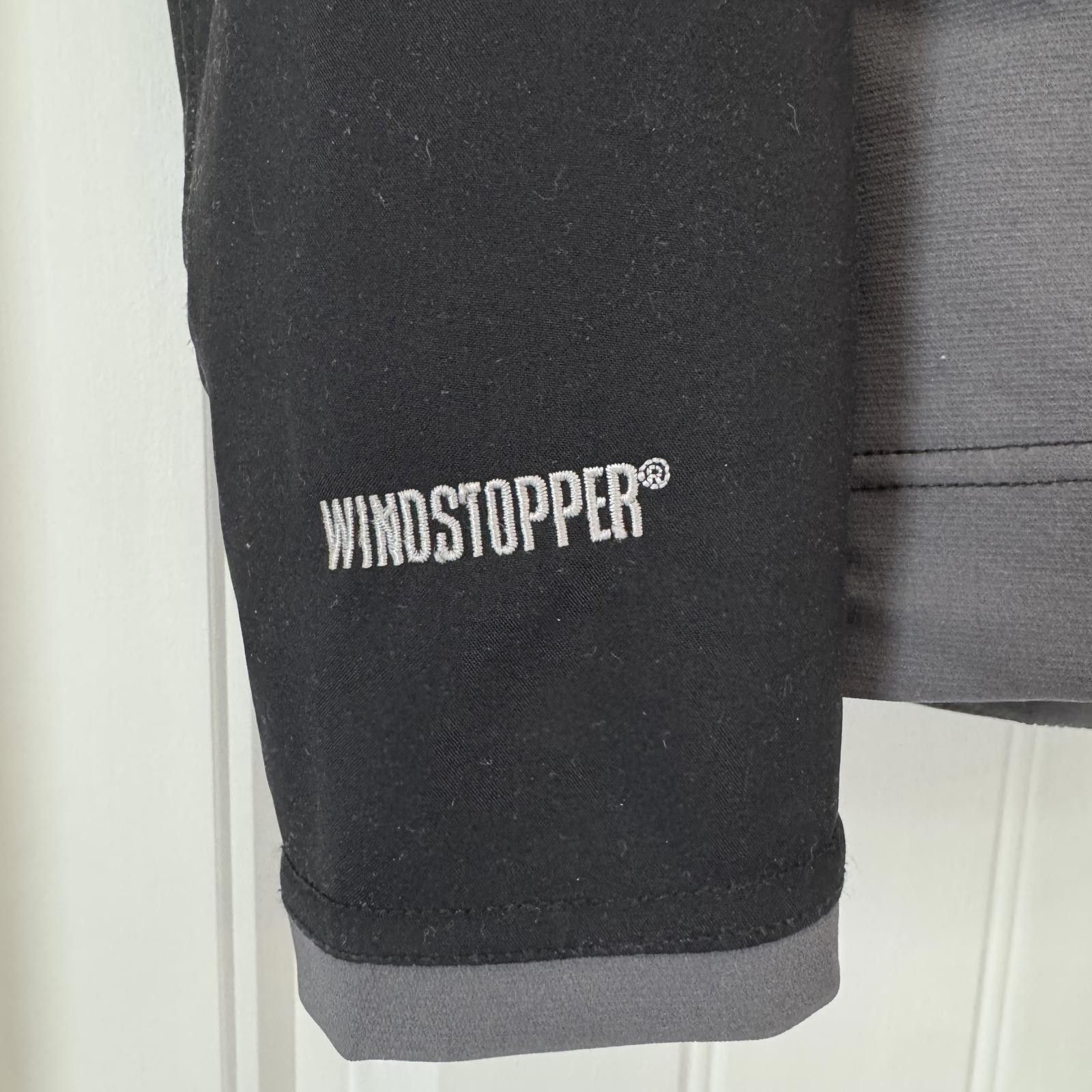Mountain Hardwear Mountain Hardwear Black Windstopper Jacket Size US M / EU 48-50 / 2 - 2 Thumbnail
