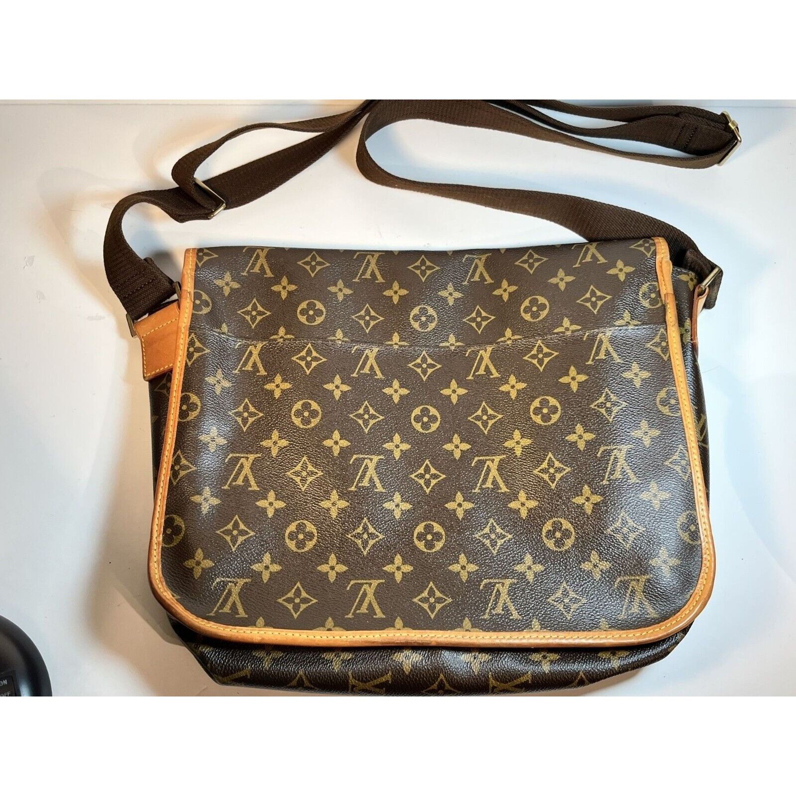 Louis Vuitton Louis Vuitton LV Bosphore Messenger Shoulder Bag Crossbody R Size ONE SIZE - 13 Thumbnail