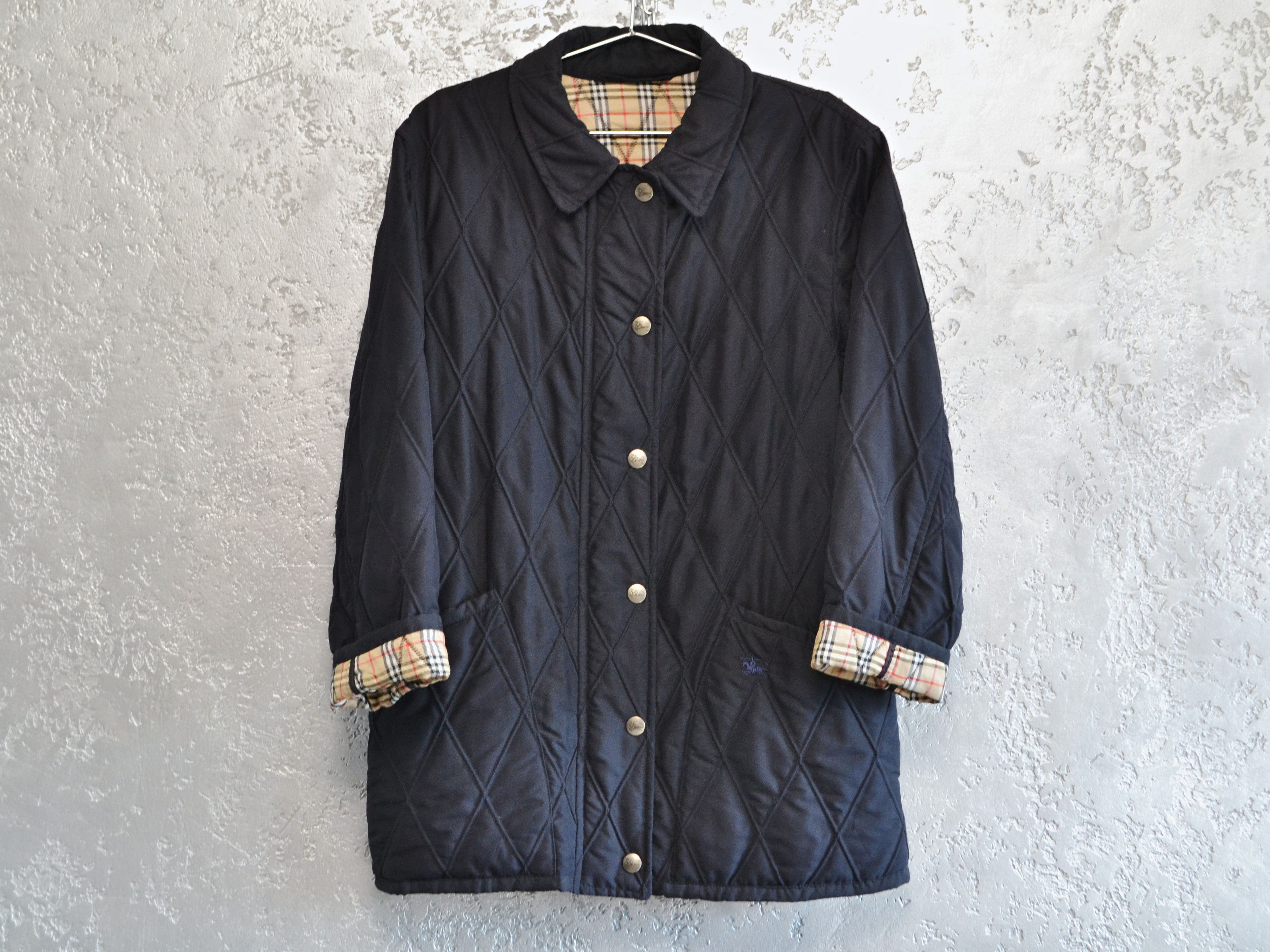Vintage 90s Burberrys Women’s Quilted Jacket Nova Check Navy