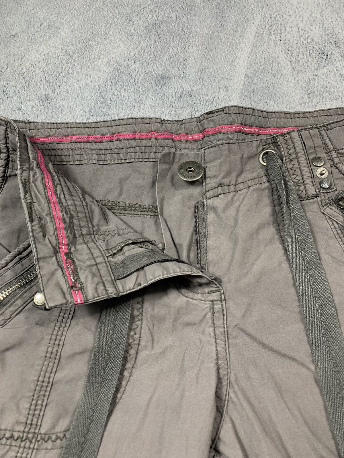 Vintage Vintage 90s Breeches cargo 3/4 shorts streetwear size 30 Size 30" / US 8 / IT 44 - 4 Thumbnail