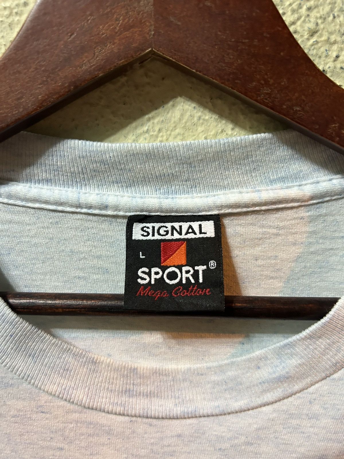 Habitat × Signal Sport Vintage Saipan Island Aqua Marine Habitat Tshirt Size US L / EU 52-54 / 3 - 10 Thumbnail