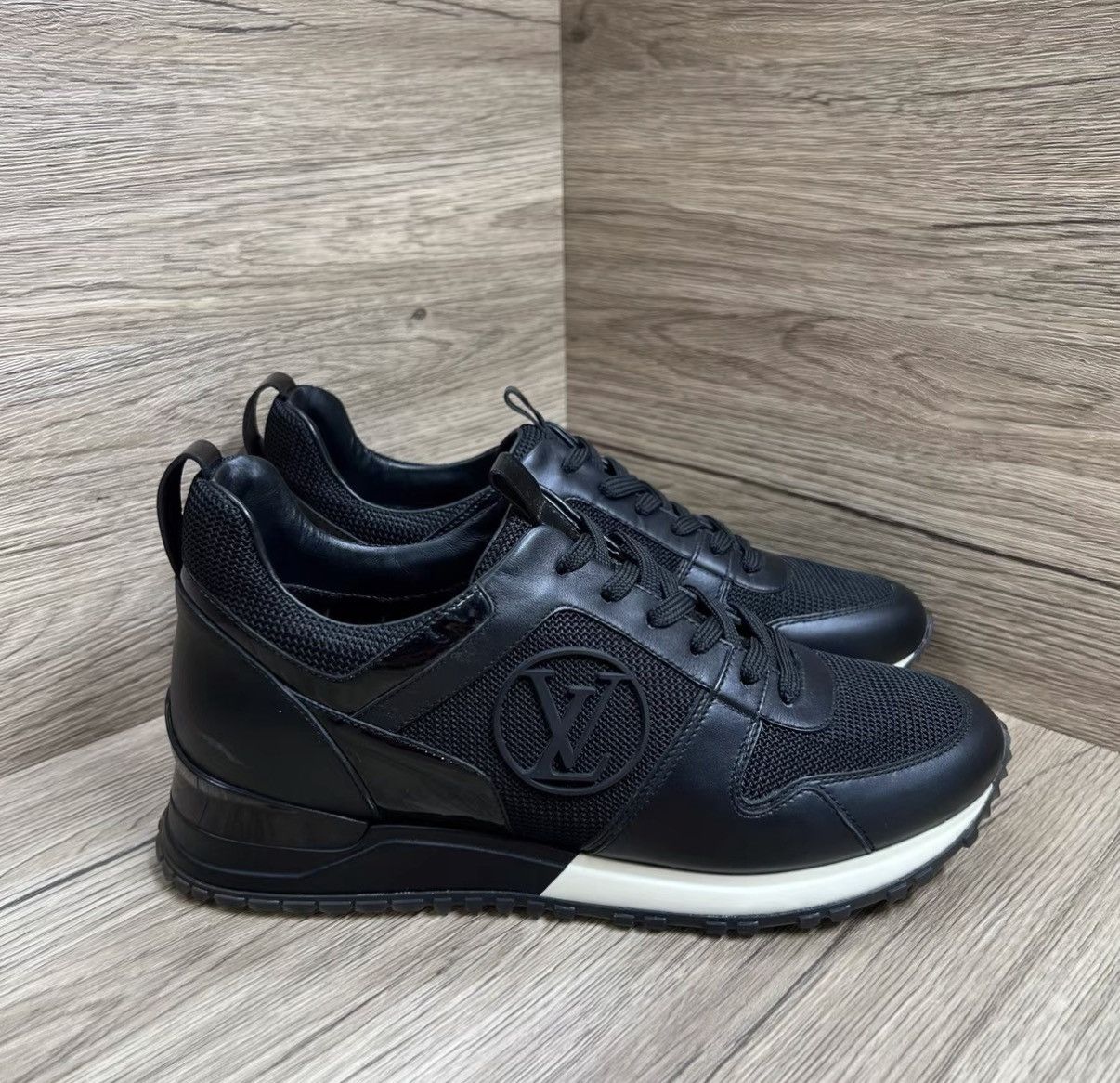 Louis Vuitton LV Run Away Black Sneakers J41 Size US 6.5 / IT 36.5 - 3 Thumbnail