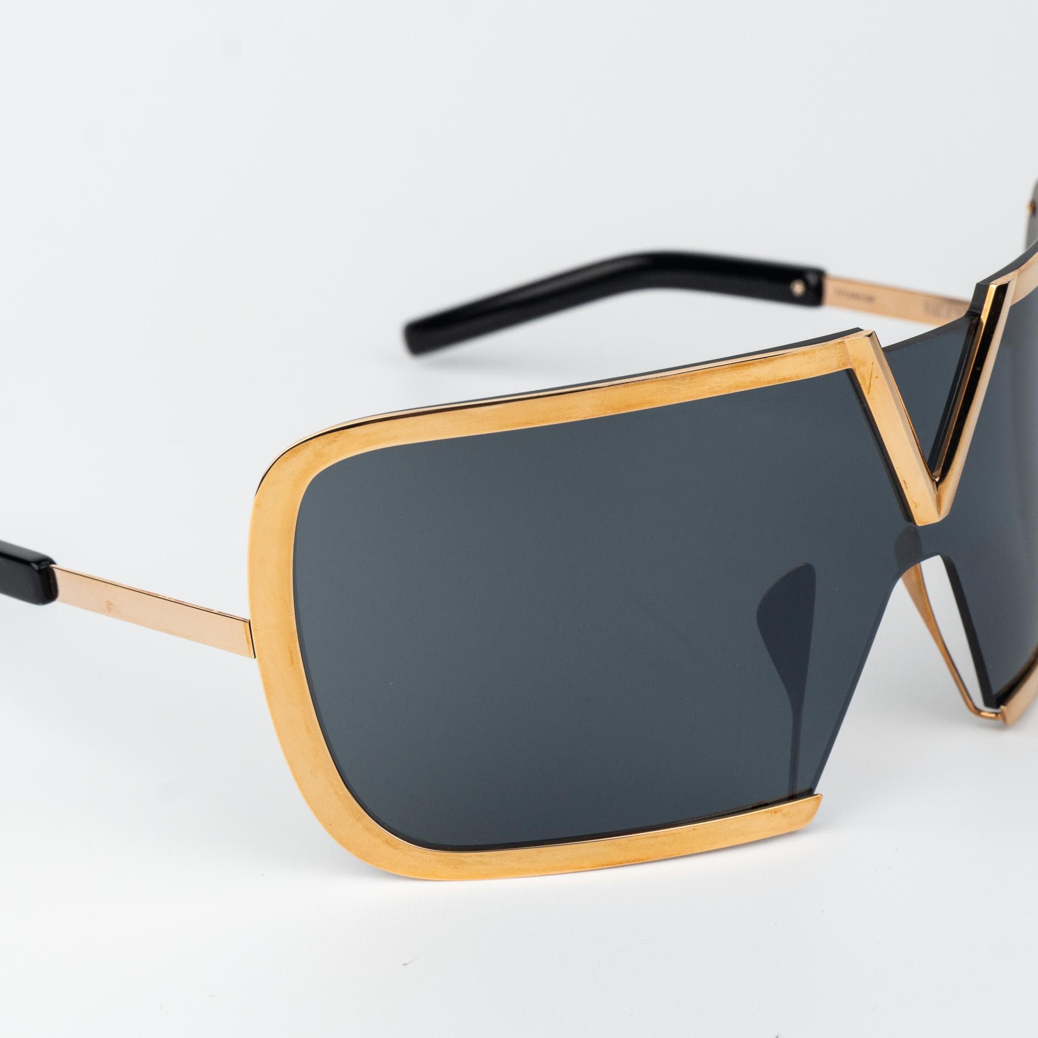 Valentino Valentino Sunglasses Titanium Mask V-ROMASK VLS-120A 146 Size ONE SIZE - 6 Thumbnail