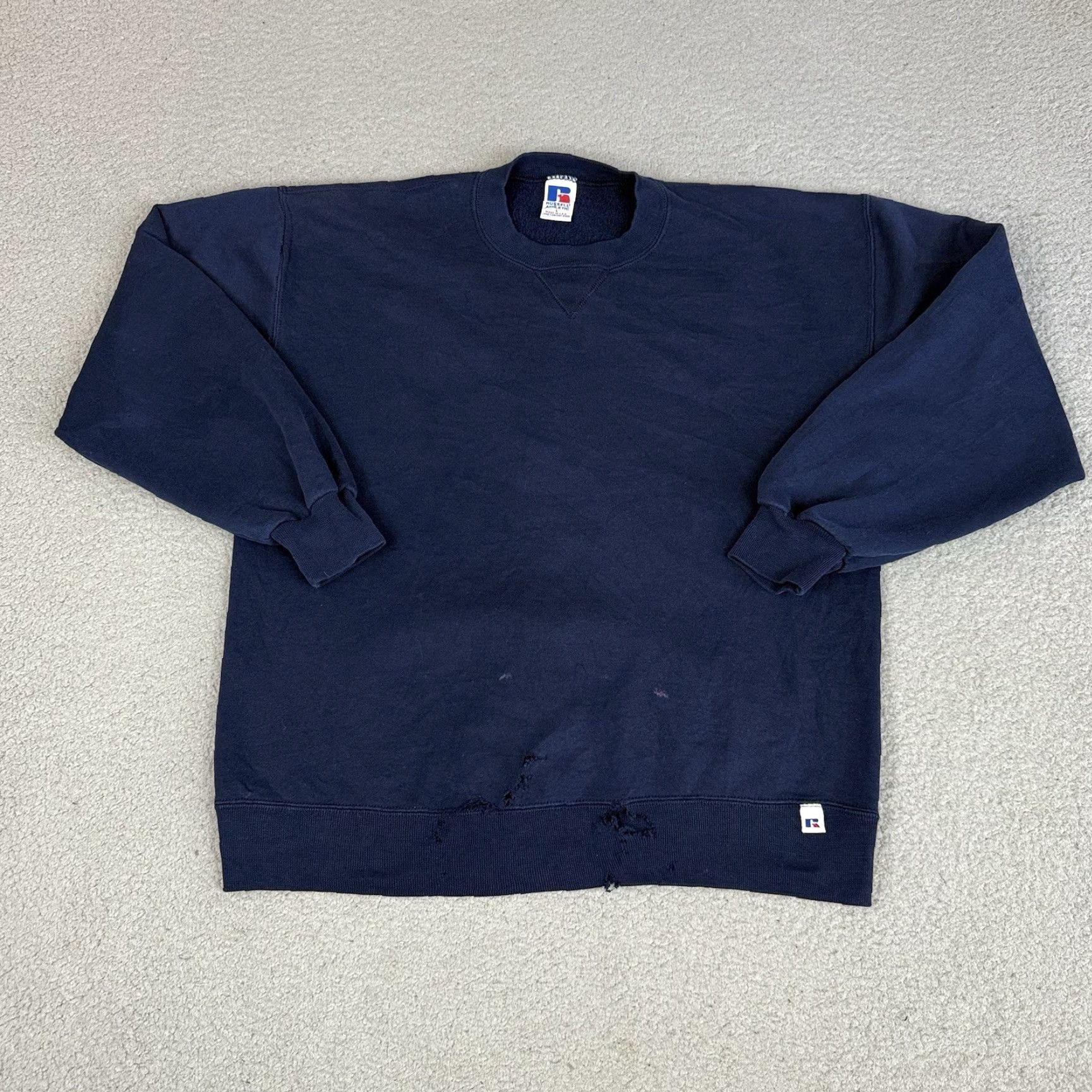 Russell Athletic VINTAGE Russell Athletic Sweatshirt Adult L Blue USA Blank Distressed Faded Size US L / EU 52-54 / 3 - 2 Thumbnail