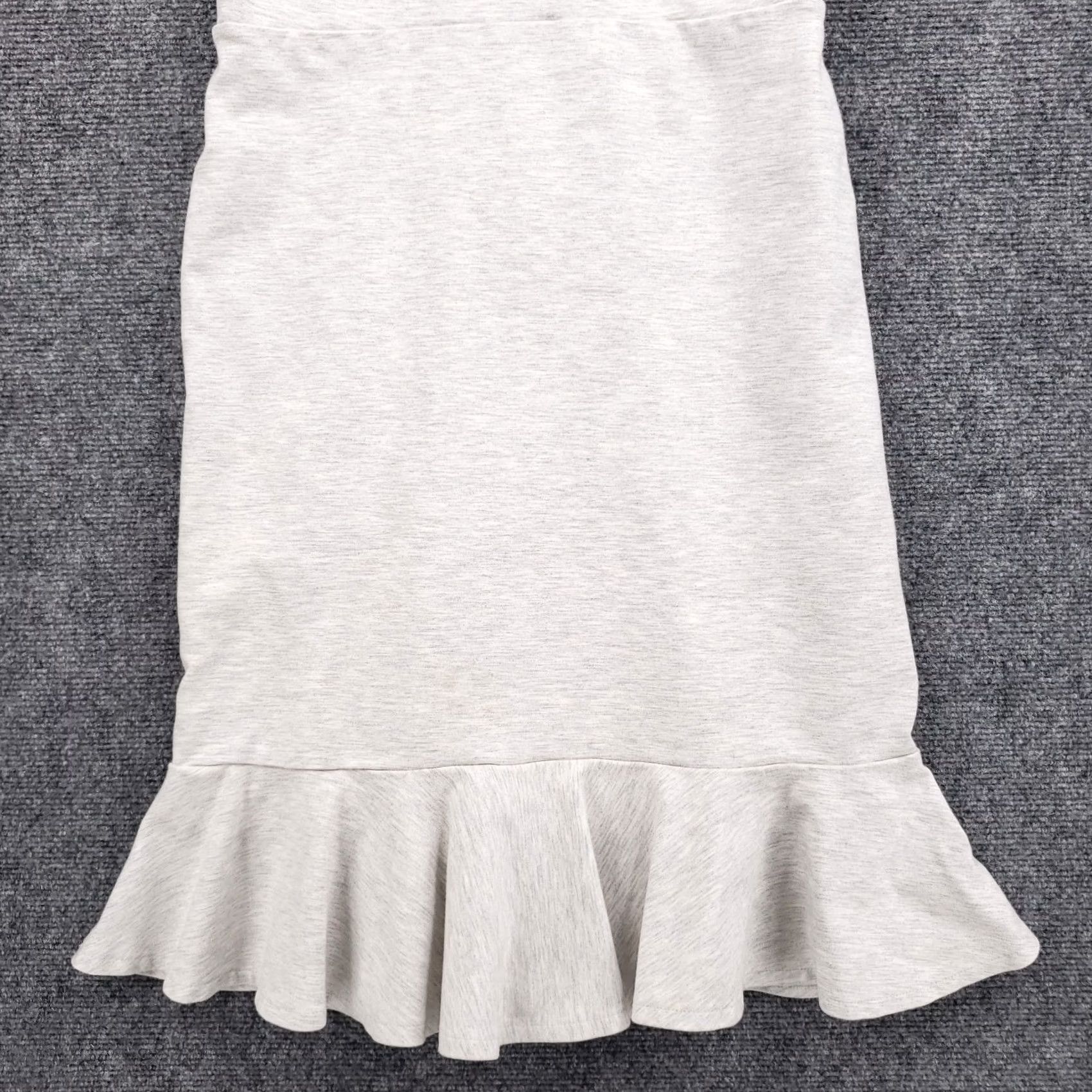 Banana Republic Banana Republic Fit Flare Dress Womens Size 6 Gray Sleeveless Ruffle Knit Cross Back Casual Party Travel Size M / US 6-8 / IT 42-44 - 3 Thumbnail