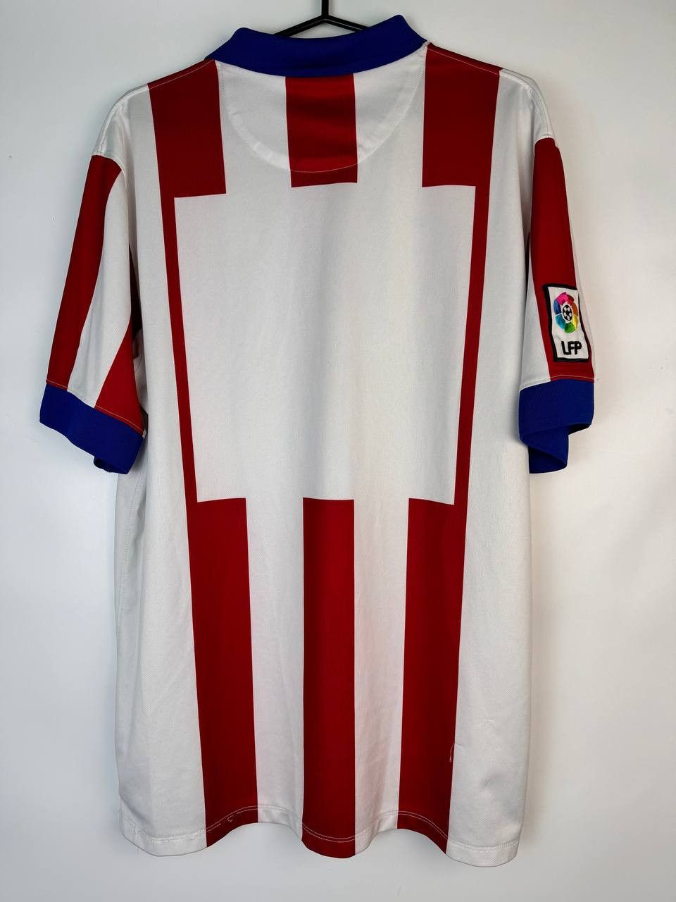 Nike ATLETICO MADRID 14/15 HOME FOOTBALL SHIRT JERSEY NIKE XL Size US XL / EU 56 / 4 - 2 Thumbnail