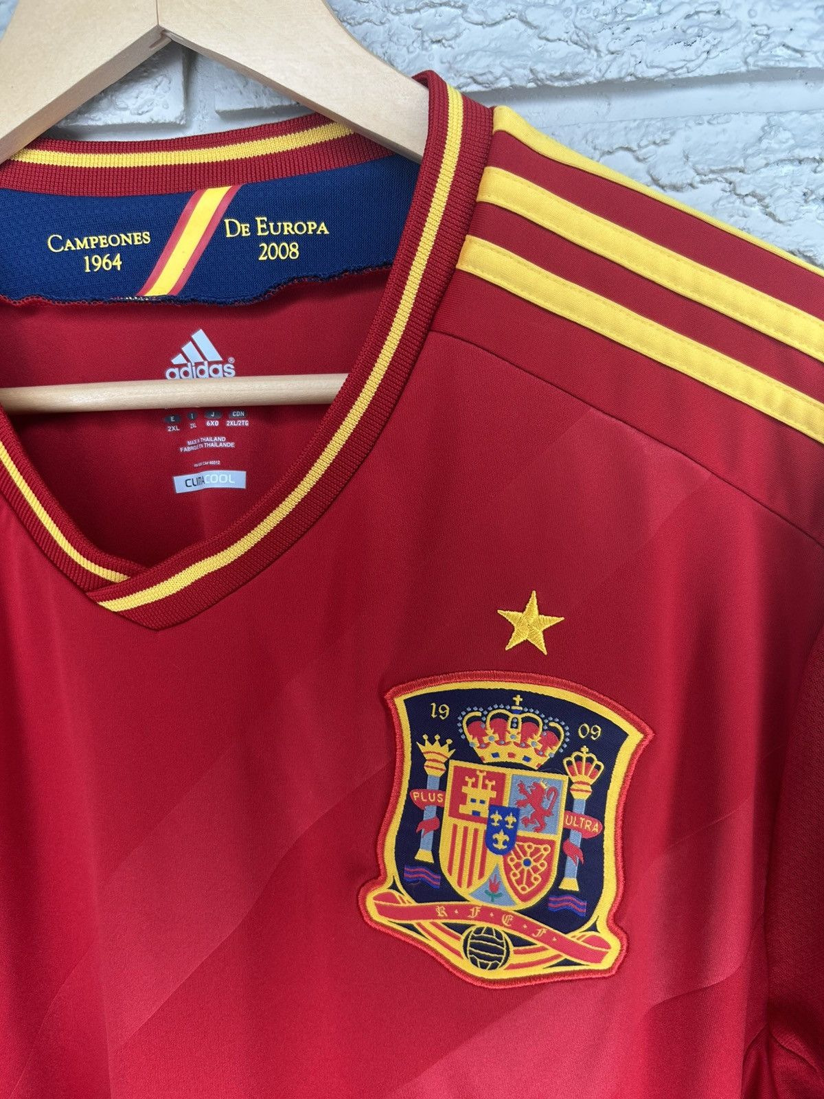 Adidas Adidas Spain National Team 2012 Home Jersey Size US XXL / EU 58 / 5 - 4 Thumbnail