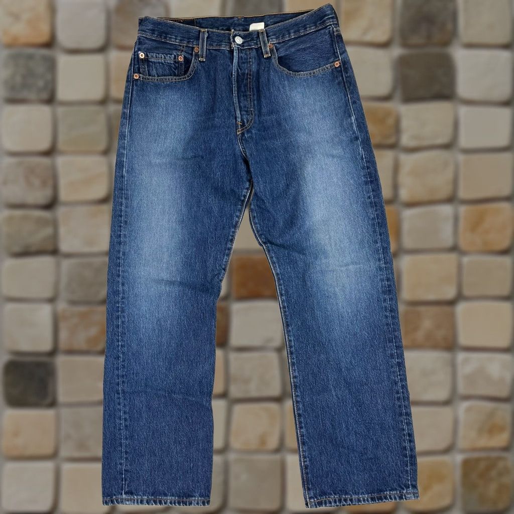 Levi's VINTAGE Levi's 501 Jeans Men Medium Wash 33x30 90s Solid Blue 5-Pocket Denim Straight Size US 33 - 1 Thumbnail