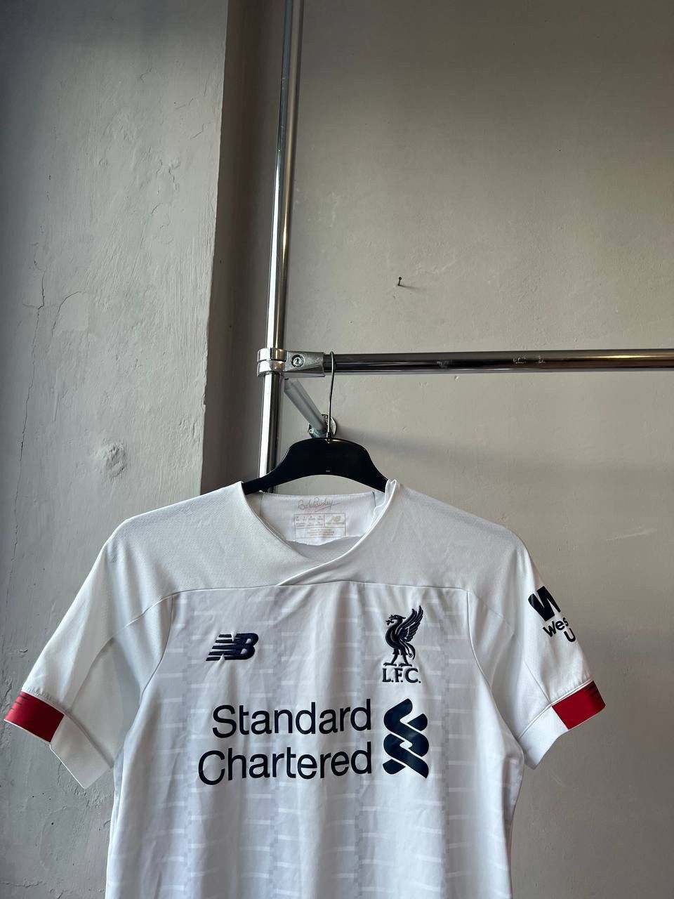 New Balance 2019/20 LIVERPOOL FC AWAY SOCCER JERSEY FOOTBALL SHIRT SZ S Size US S / EU 44-46 / 1 - 5 Thumbnail