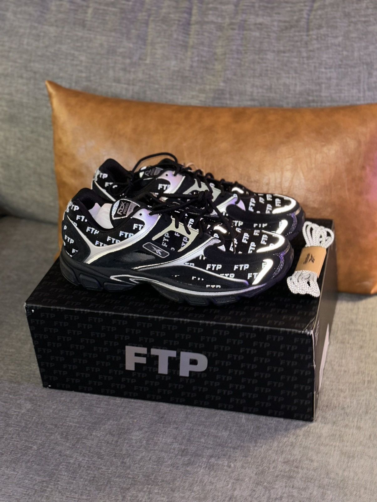 Fuck The Population FTP x REEBOK TRINITY KFS Size US 12 / EU 45 - 3 Thumbnail