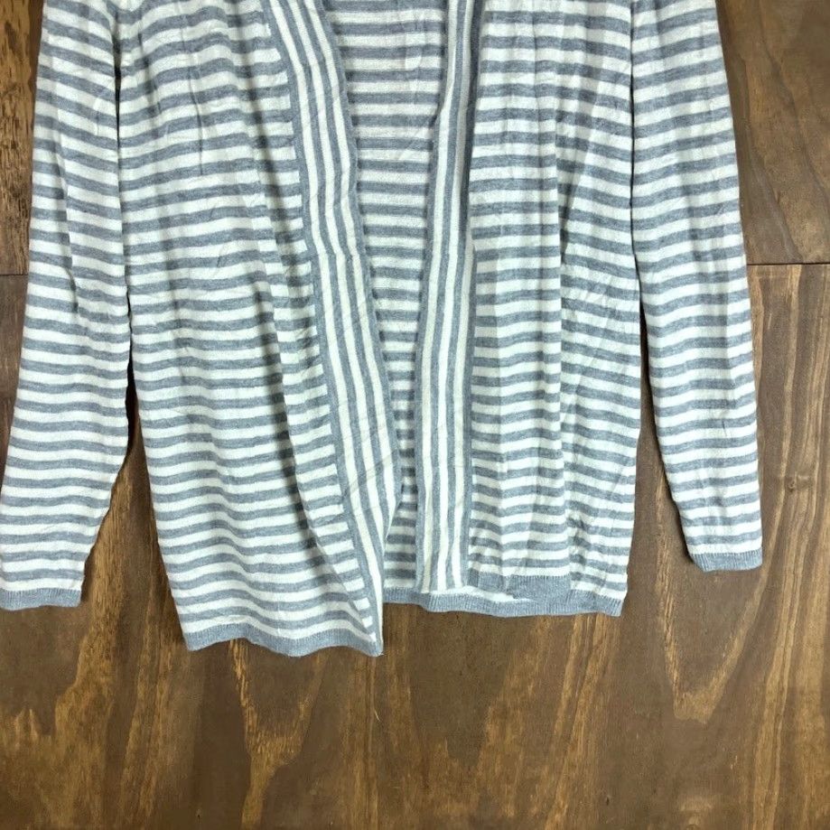 Talbots Talbots Womens Sweater White Gray Striped Open Front Cardigan Lambs Wool Blend L Knit Style Cardigan Women Open Front Knitwear Casual Formal Workwear Size L / US 10 / IT 46 - 3 Thumbnail
