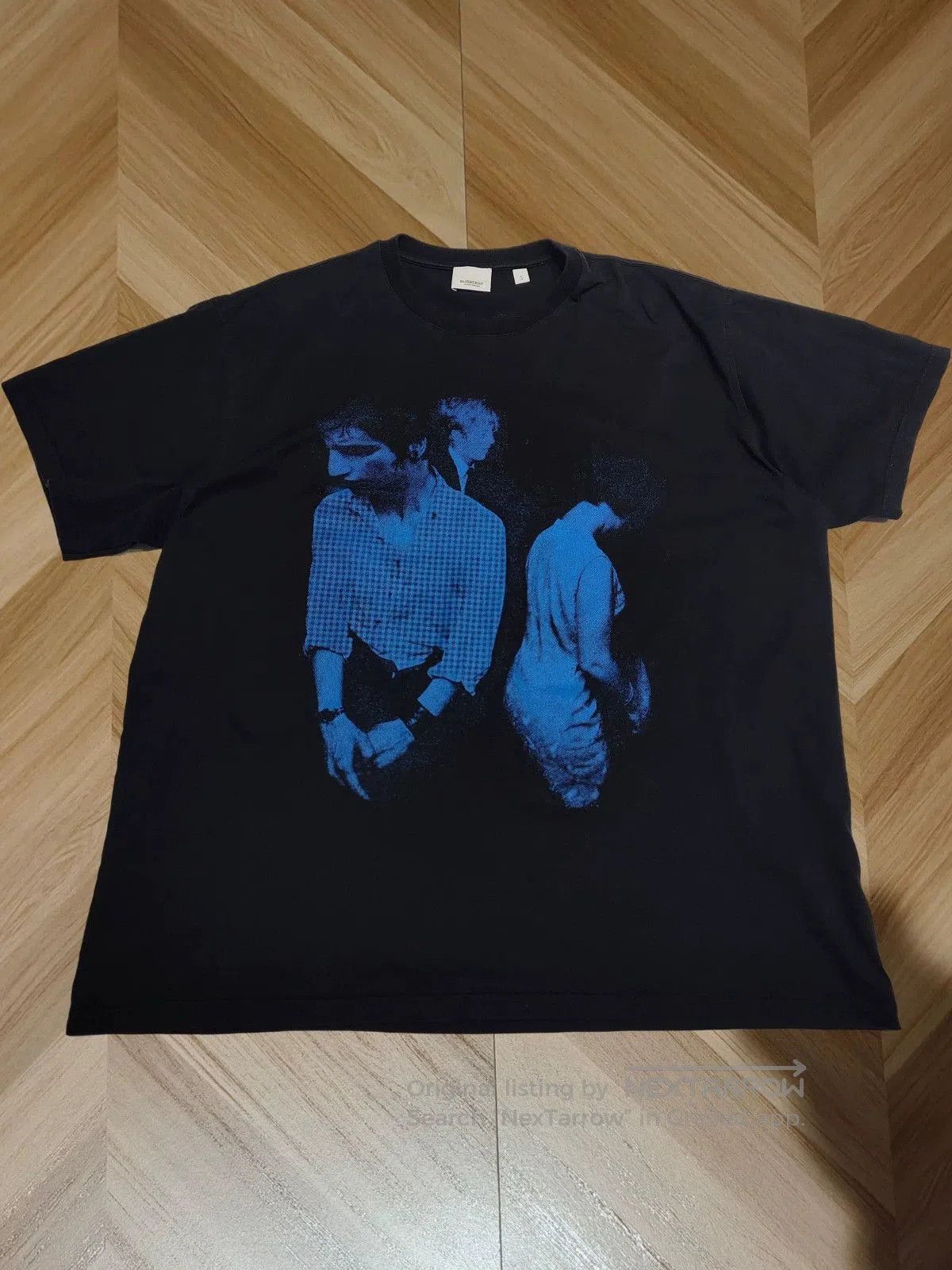 Burberry burberry graphic t-shirt in size large. Size US L / EU 52-54 / 3 - 1 Thumbnail