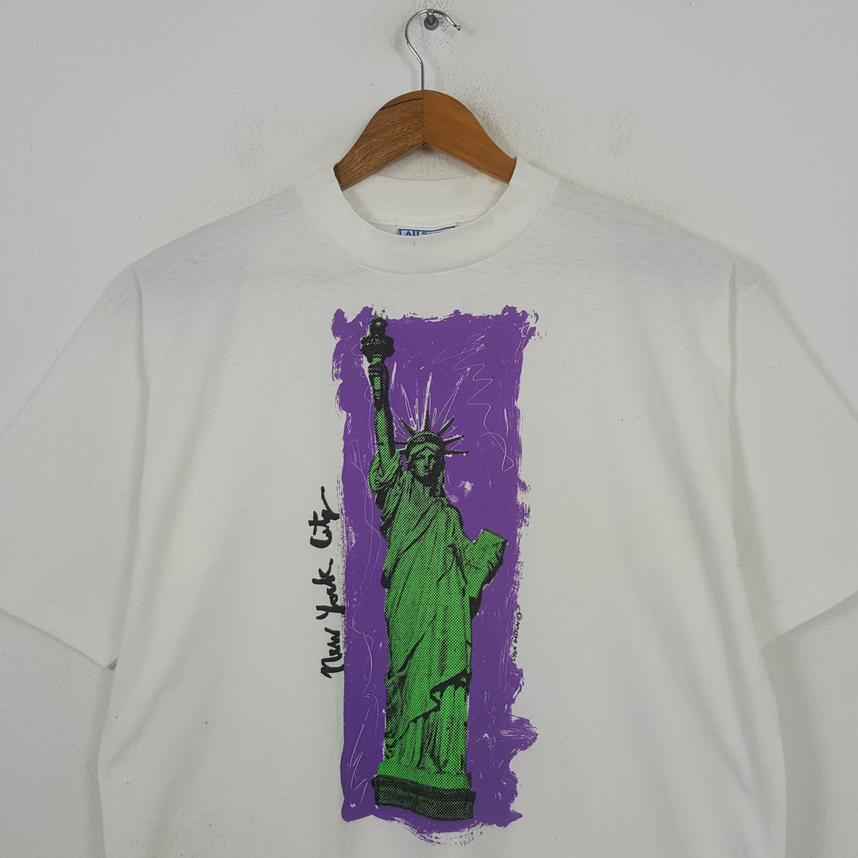 Other Vintage New York City Lady Liberty Art T-shirt RR2 Size US XL / EU 56 / 4 - 2 Thumbnail