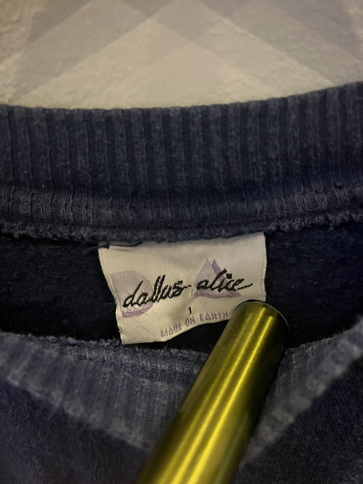 Japanese Brand × Vintage Vintage 90s Blue Marlin Sweatshirt Size US M / EU 48-50 / 2 - 3 Thumbnail