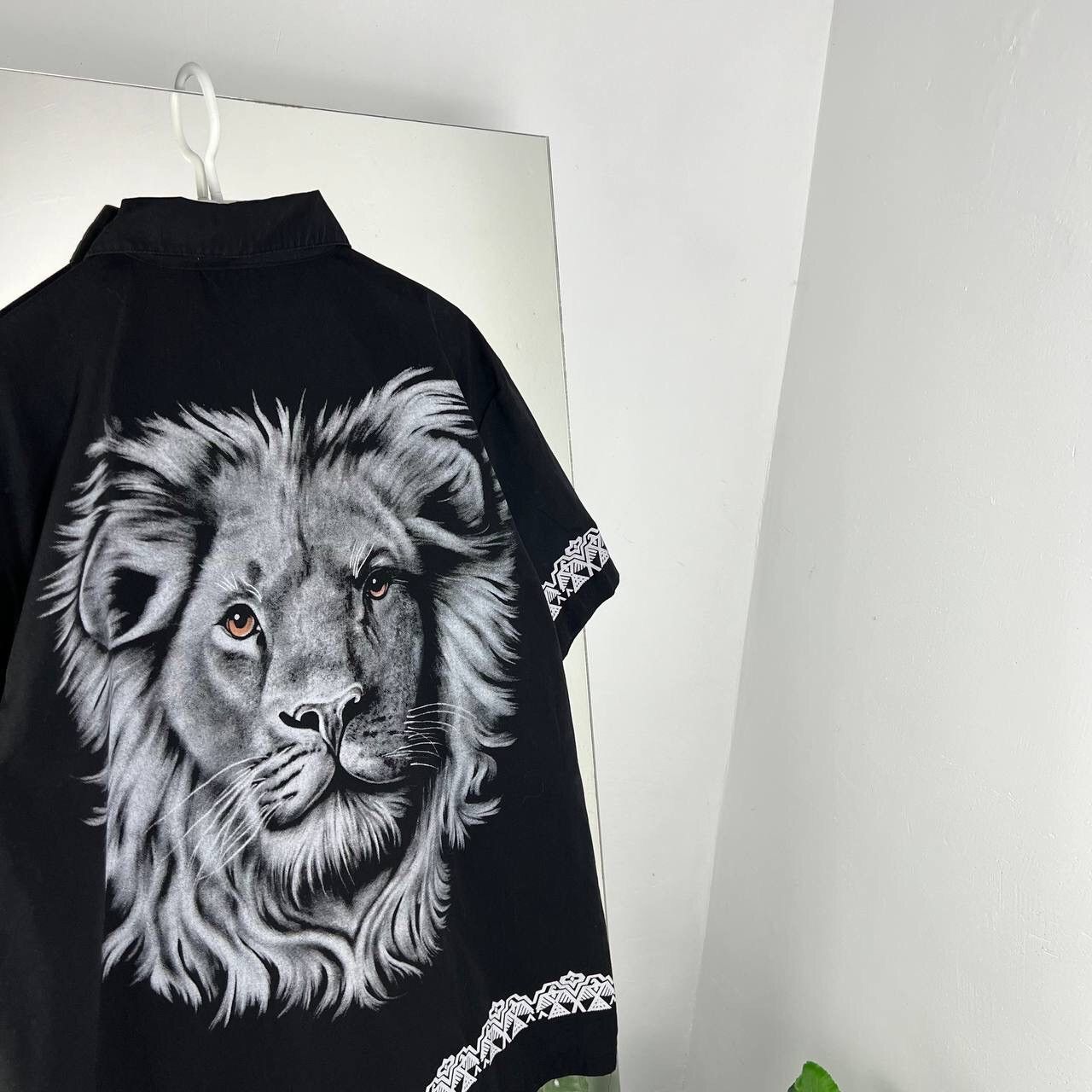 Vintage Lion Vintage Shorts Sleeve Shirt Big Print Y2k Style Size US XXL / EU 58 / 5 - 6 Thumbnail