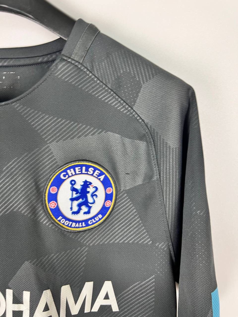 Vintage Chelsea Nike soccer t-shirts size S Size US S / EU 44-46 / 1 - 8 Thumbnail