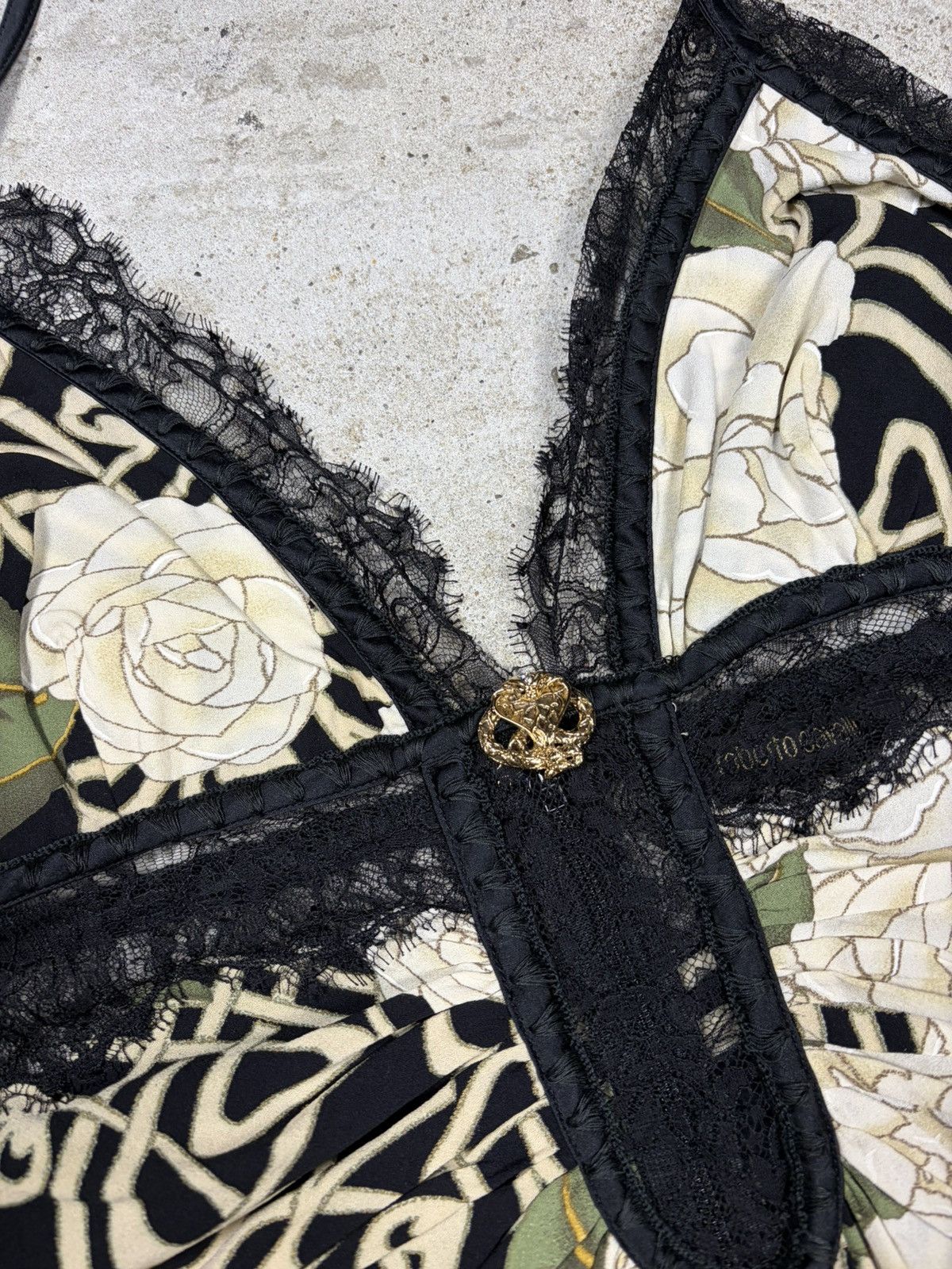 Roberto Cavalli Roberto Cavalli 2006 Floral Print Silk Slip Dress Lace Trims Size M / US 6-8 / IT 42-44 - 9 Thumbnail