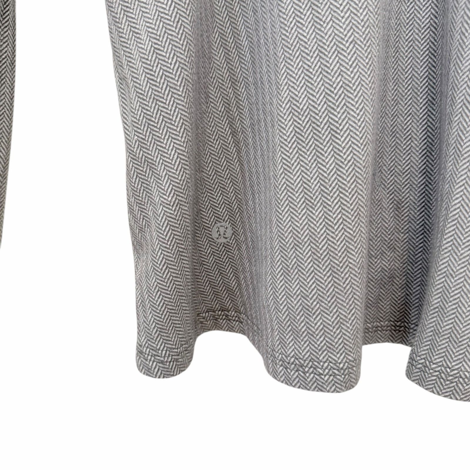 Lululemon Lululemon Kanto Catch Me Chevron Herringbone Gray 1/4 Zip 8 Size M / US 6-8 / IT 42-44 - 3 Thumbnail