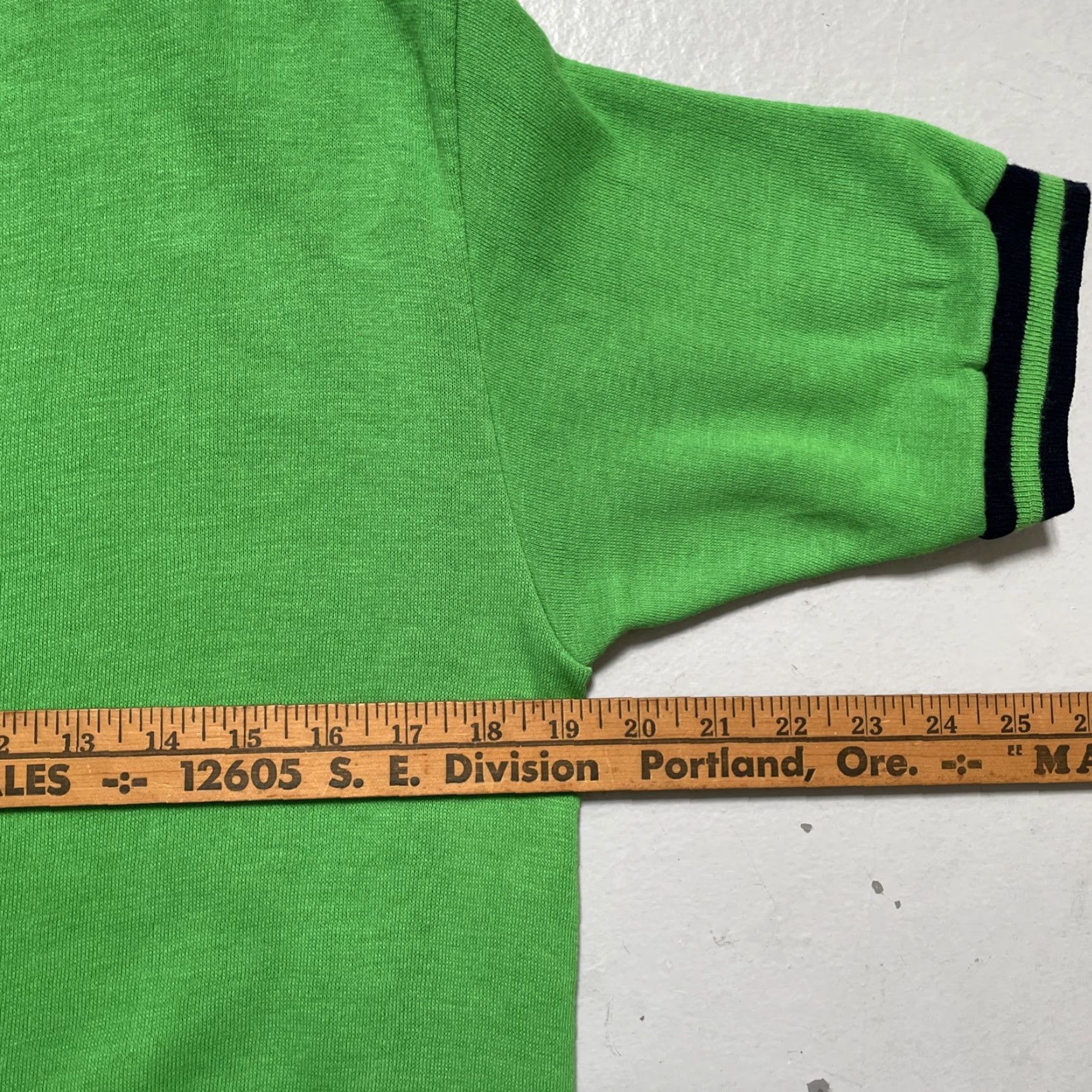 Vintage VINTAGE Creslan Casual 1960s-1970s Acrylic Sweatshirt T-Shirt Green M Unisex Adults Pullover 60s 70s Mod Rockabilly Americana Shirt Boys Mens Womens Size US M / EU 48-50 / 2 - 3 Thumbnail