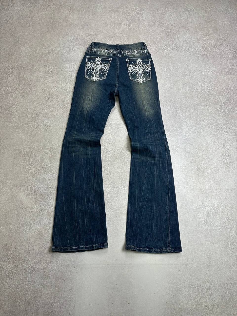 Japanese Brand Vintage Y2K Cross Embroidery Ed Hardy Style Flared Jeans 2 Size 26" / US 2 / IT 38 - 2 Thumbnail