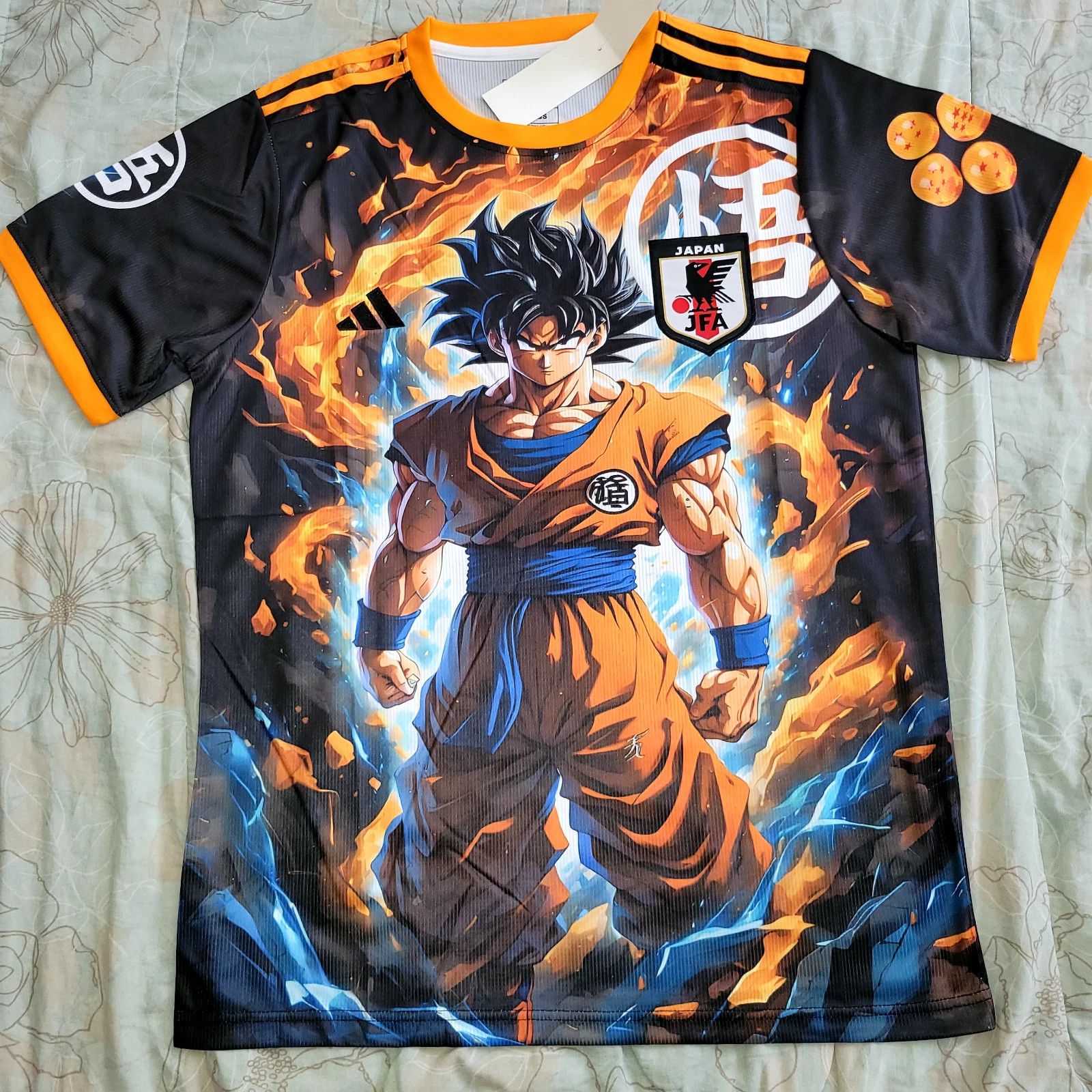 Other Japan Soccer Jersey Dragon Ball Gogeta Edition Size US L / EU 52-54 / 3 - 1 Thumbnail