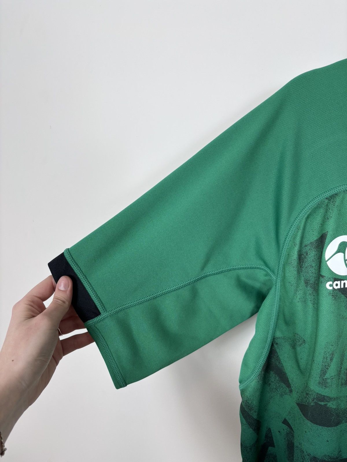 Canterbury of New Zealand Canterbury Ireland Rugby Union IRFU 2020/21 Jersey Shirt Size US L / EU 52-54 / 3 - 7 Thumbnail