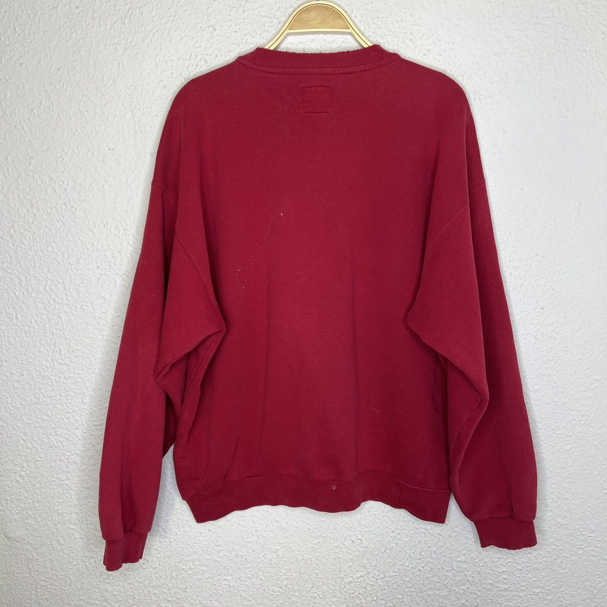 Nike Vintage Nike Sweatshirt Crewneck Swoosh Red Logo 90s Size US L / EU 52-54 / 3 - 7 Thumbnail