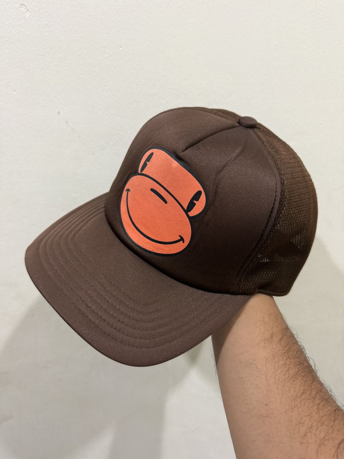 Bape Vintage Bape Milo Travis Brown Trucker Hat Size ONE SIZE - 1 Thumbnail