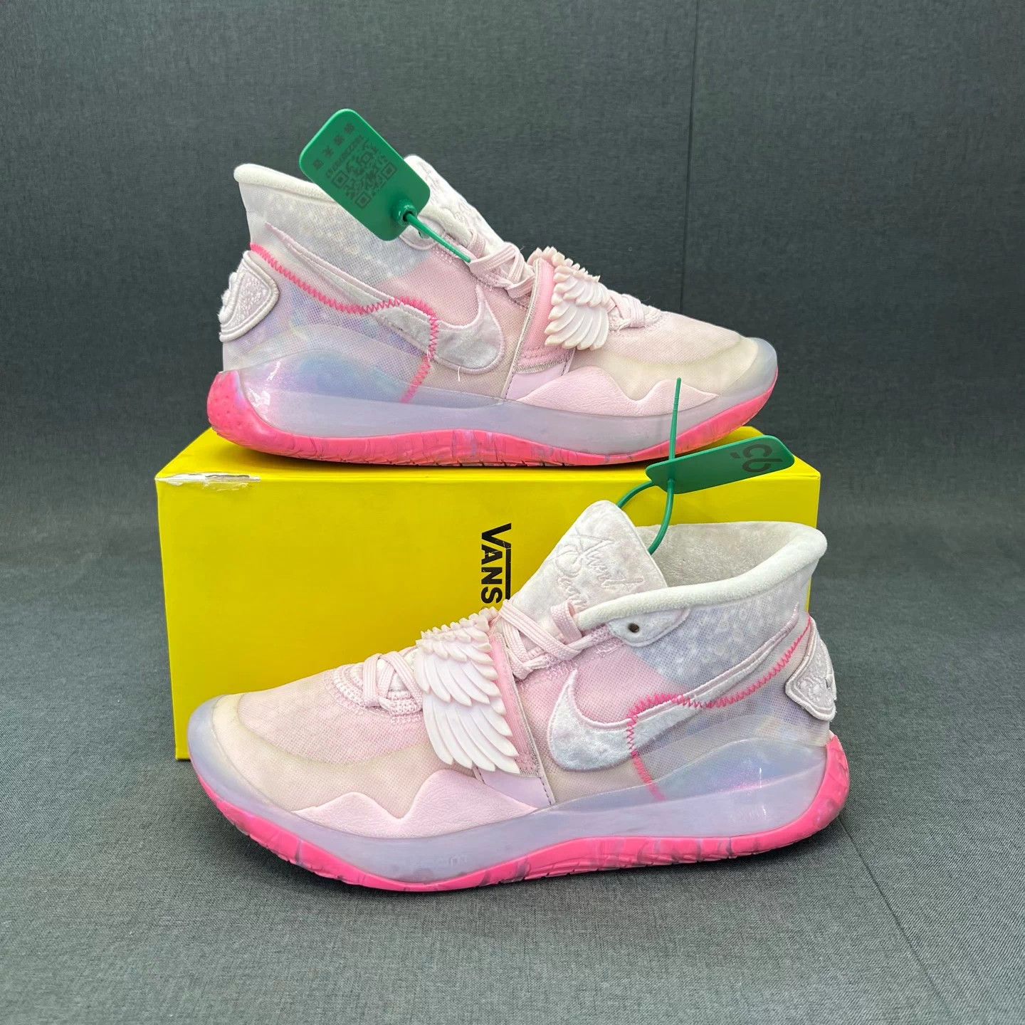 Nike KD12 Breast Cancer Pink Size 43 w/ Box Size US 10 / EU 43 - 2 Thumbnail