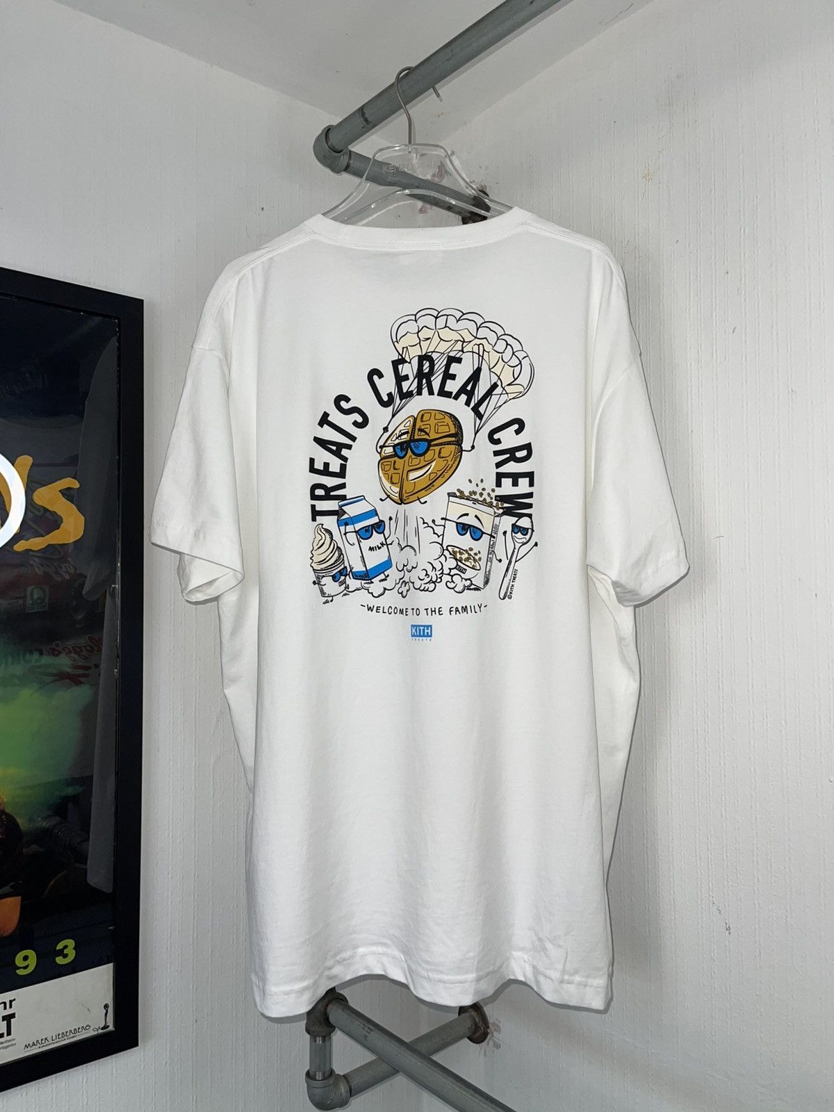 Kith KITH TREATS PARADE 24 TEE NEW Size US XXL / EU 58 / 5 - 2 Thumbnail