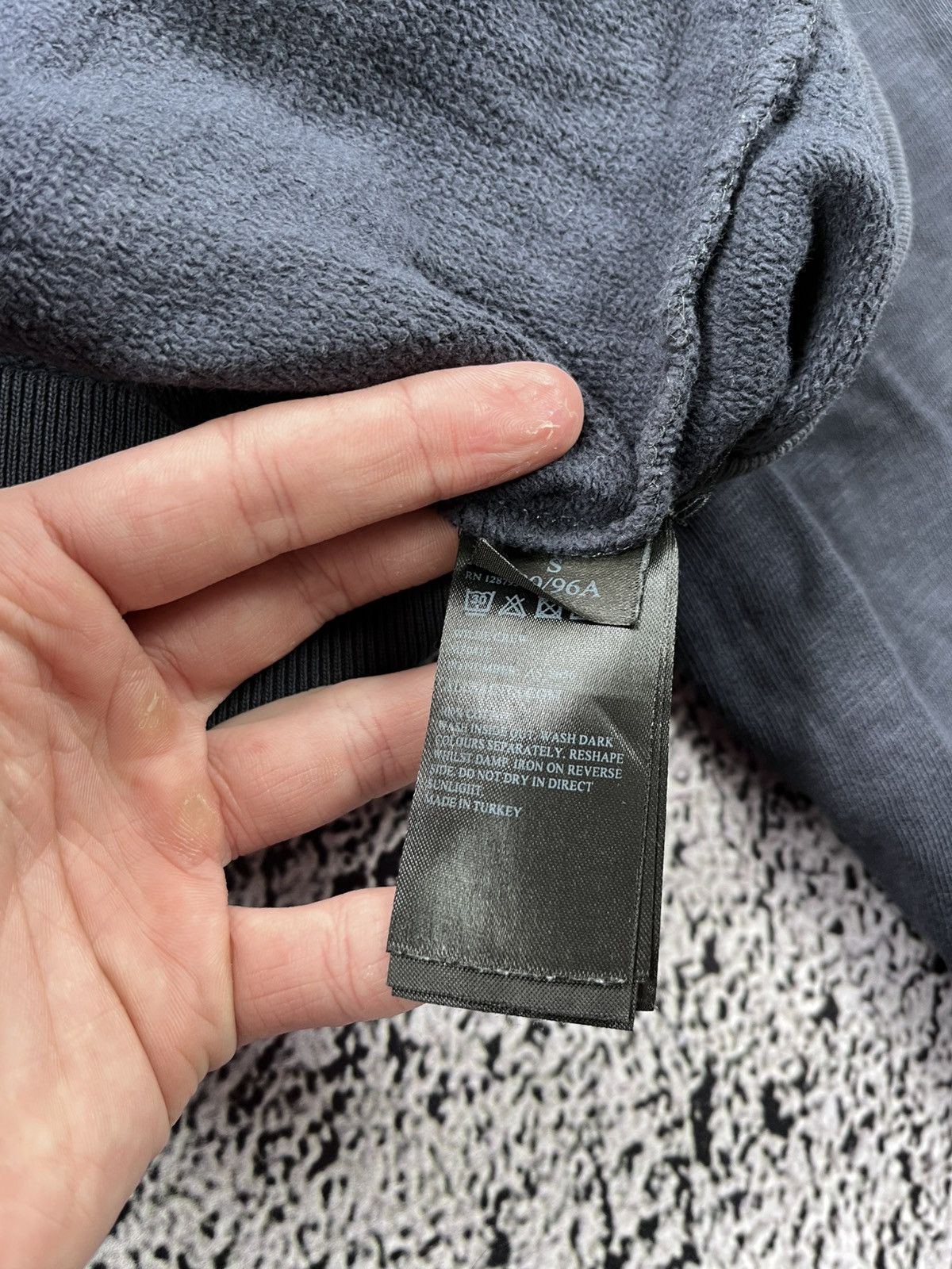 Allsaints Vintage Y2K Allsaints Faded Sweatshirt Logo streetwear S Size US S / EU 44-46 / 1 - 7 Thumbnail