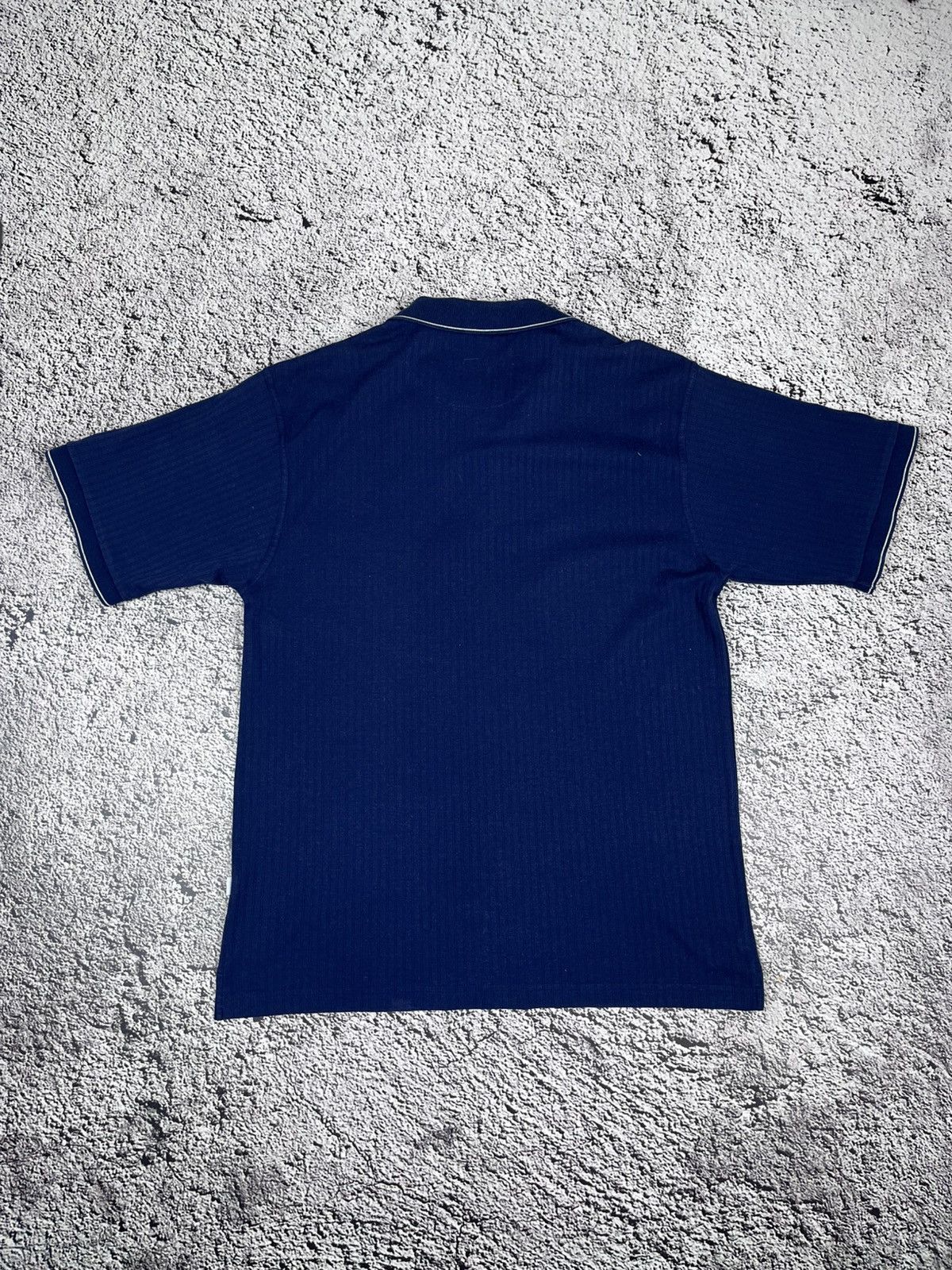 Nike Vintage Nike Golf Polo Shirt Medium streetwear rare Size US M / EU 48-50 / 2 - 7 Thumbnail