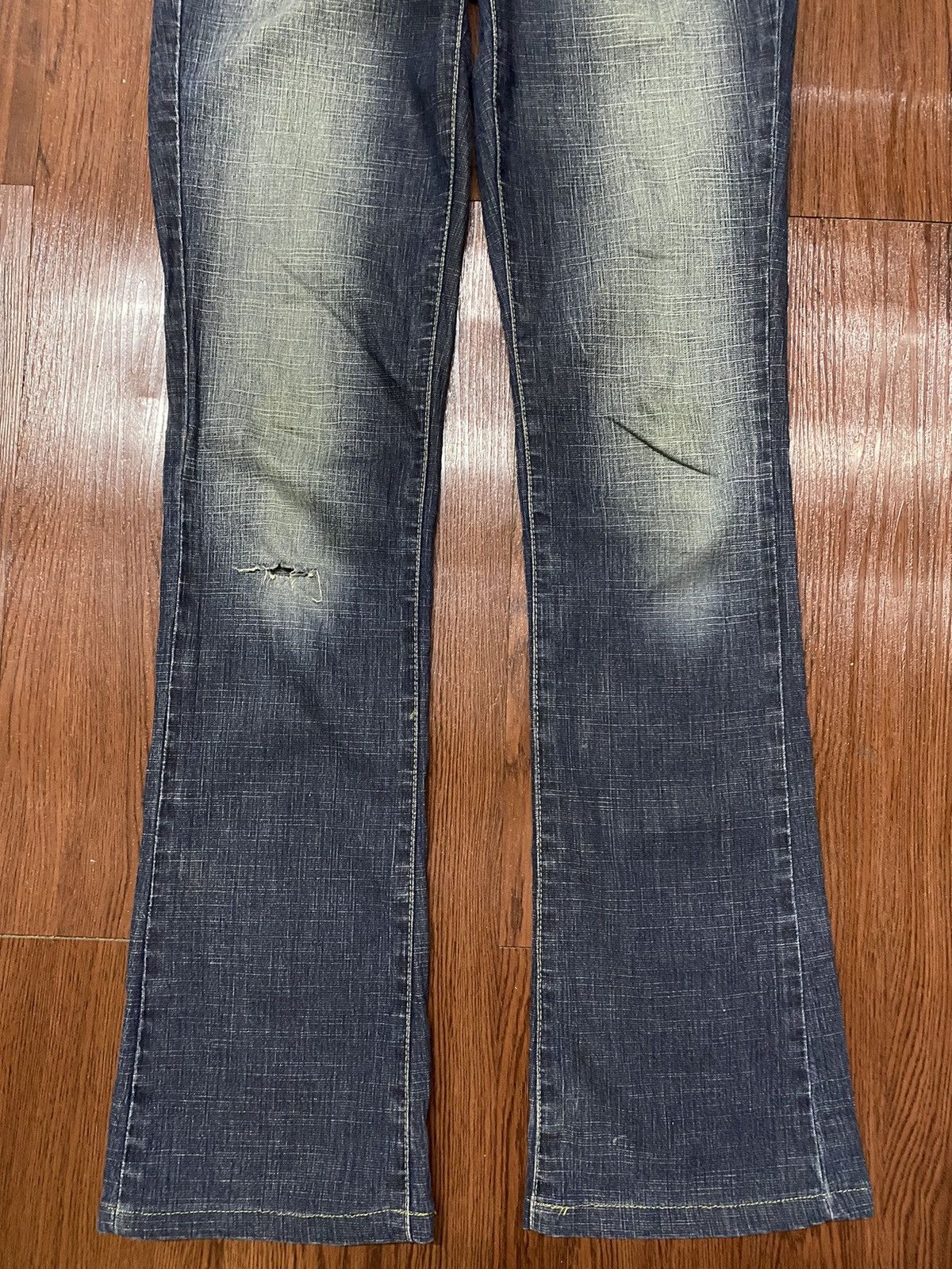 Marithe + Francois Girbaud Vintage Marithe Francois Girbaud Blue Wash Flare style Jeans Size 29" - 5 Thumbnail
