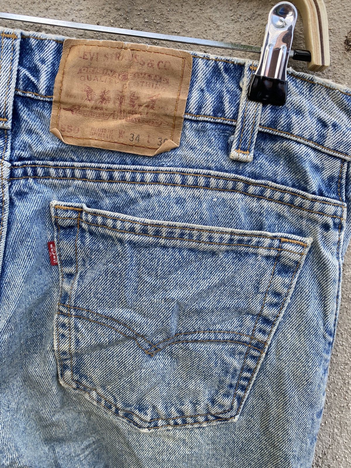 Levi's × Levi's Vintage Clothing × Vintage W35x30 vintage levi's 550 faded Size US 35 - 3 Thumbnail