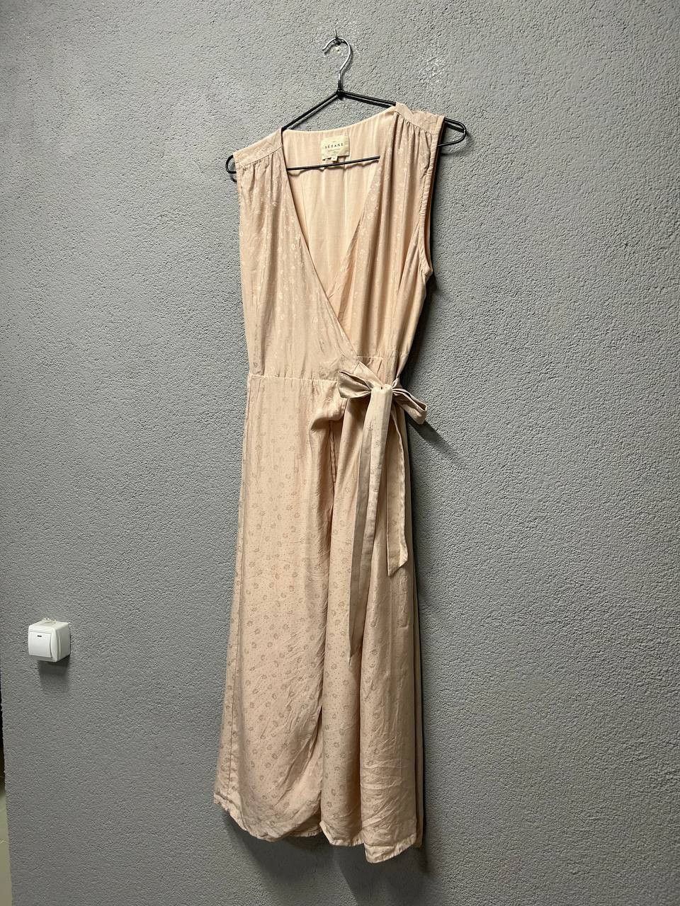 Sezane Sezane womens silk midi dress 38 / M Size M / US 6-8 / IT 42-44 - 4 Thumbnail