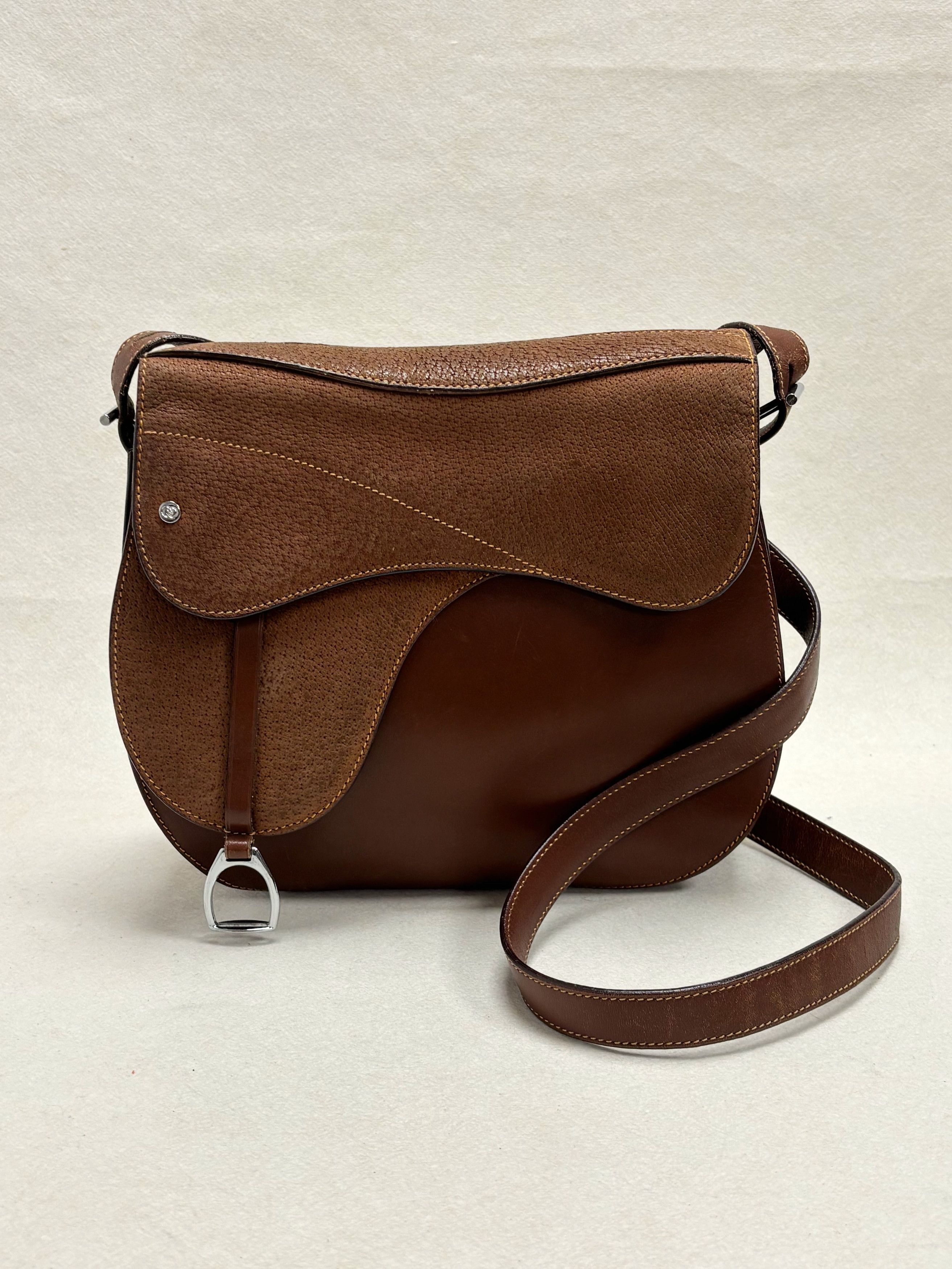 Gucci Sac Saddle MM Size ONE SIZE - 1 Thumbnail