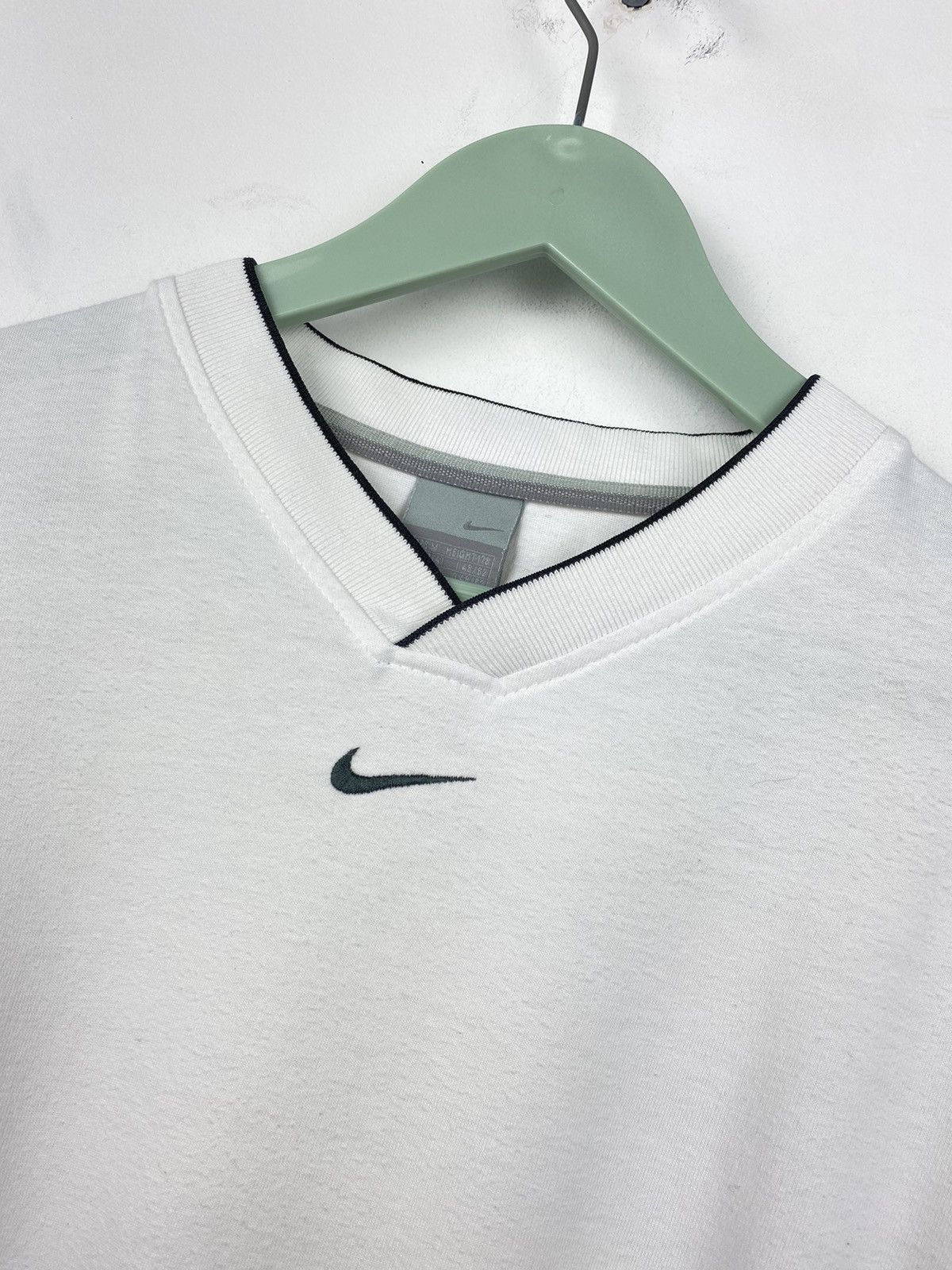 Nike Vintage Nike Swoosh Training Soccer T Shirt Tee Y2K Size US M / EU 48-50 / 2 - 2 Thumbnail
