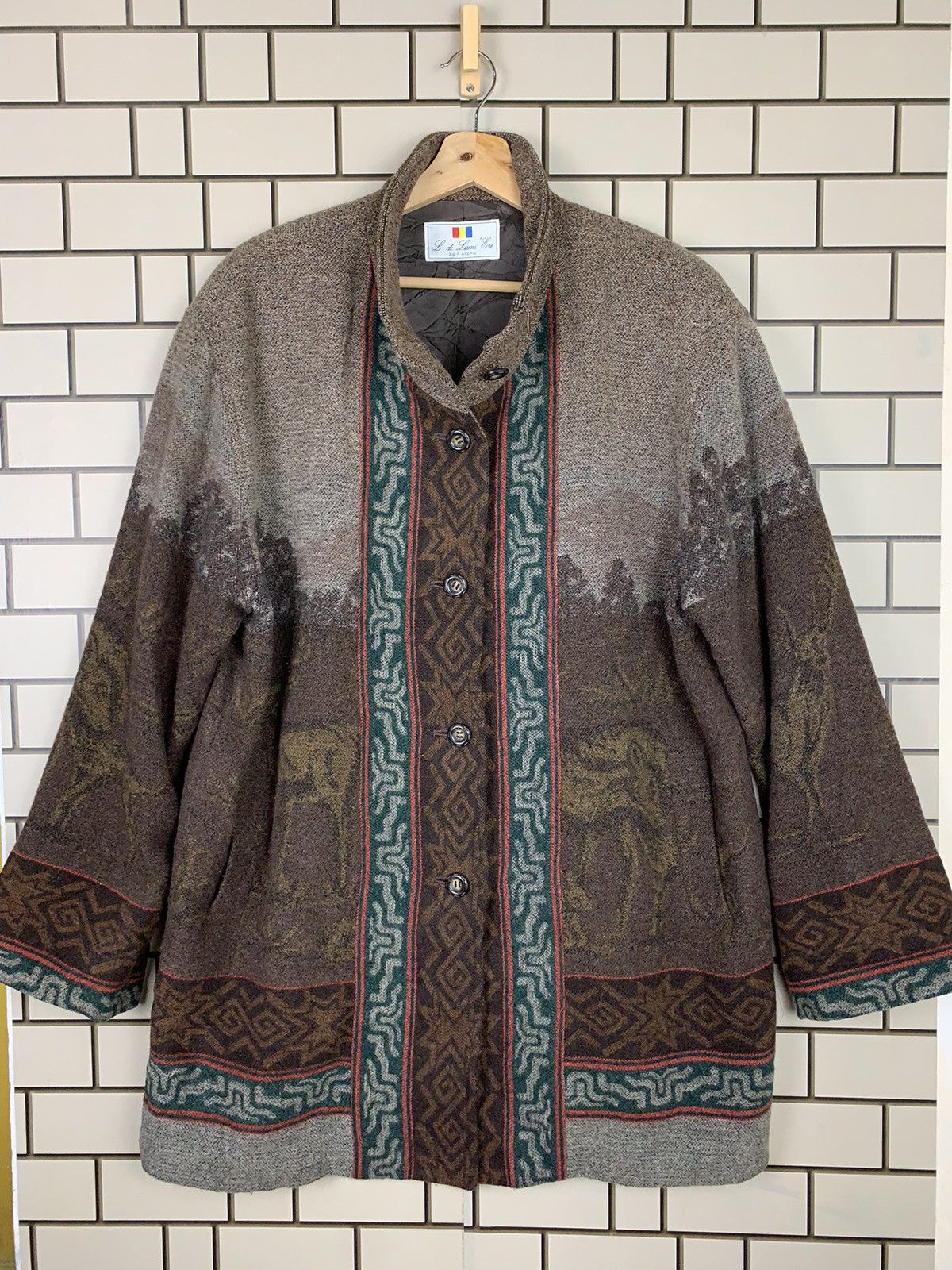 Designer × Japanese Brand × Vintage Vintage Japanese Brand Motif Animal Jacket Size XL / US 12-14 / IT 48-50 - 13 Thumbnail