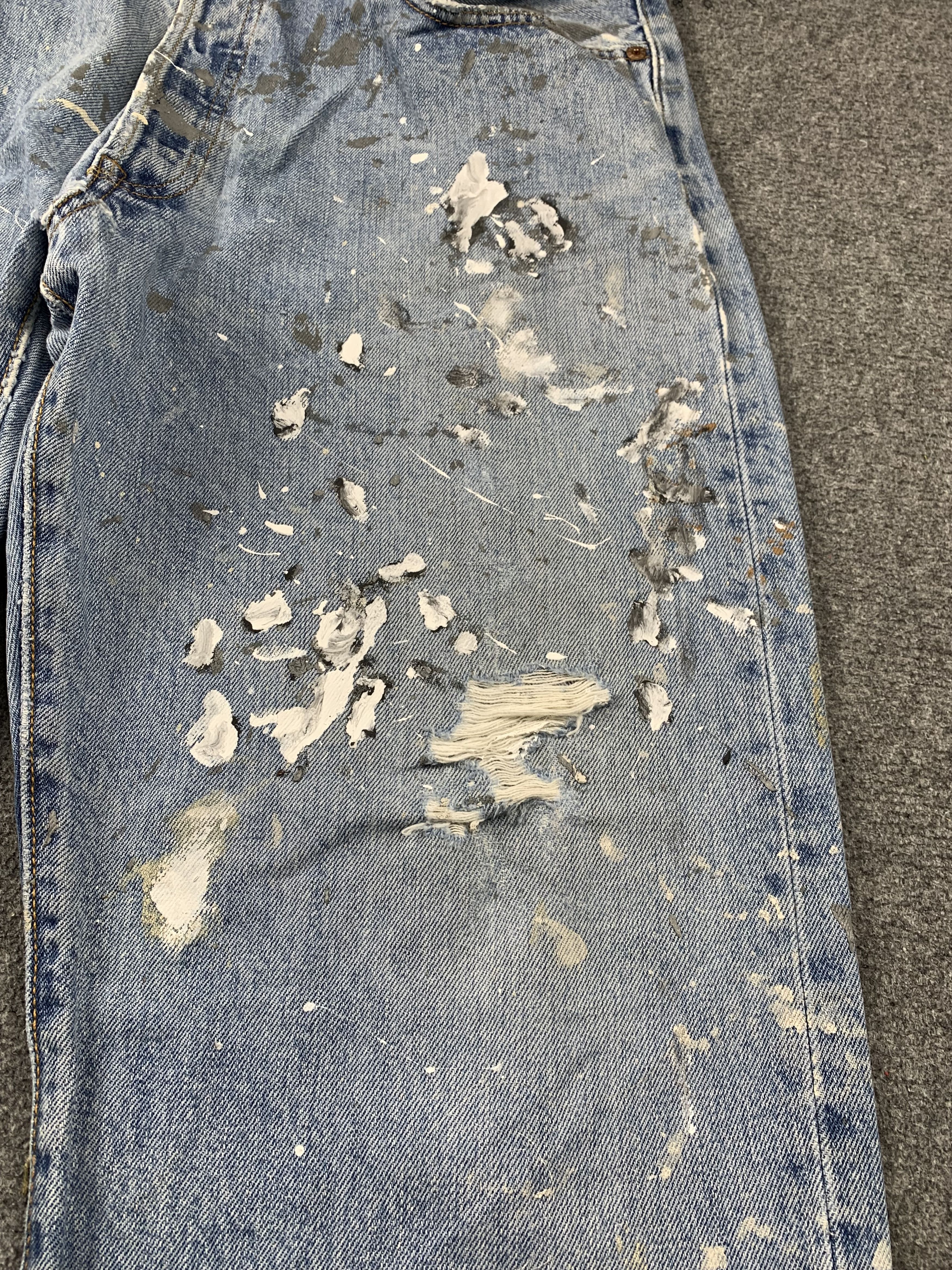 Levi's Vintage Levis 501 Splatter Paint Faded Blue Jeans DP2000 Size US 34 / EU 50 - 11 Thumbnail
