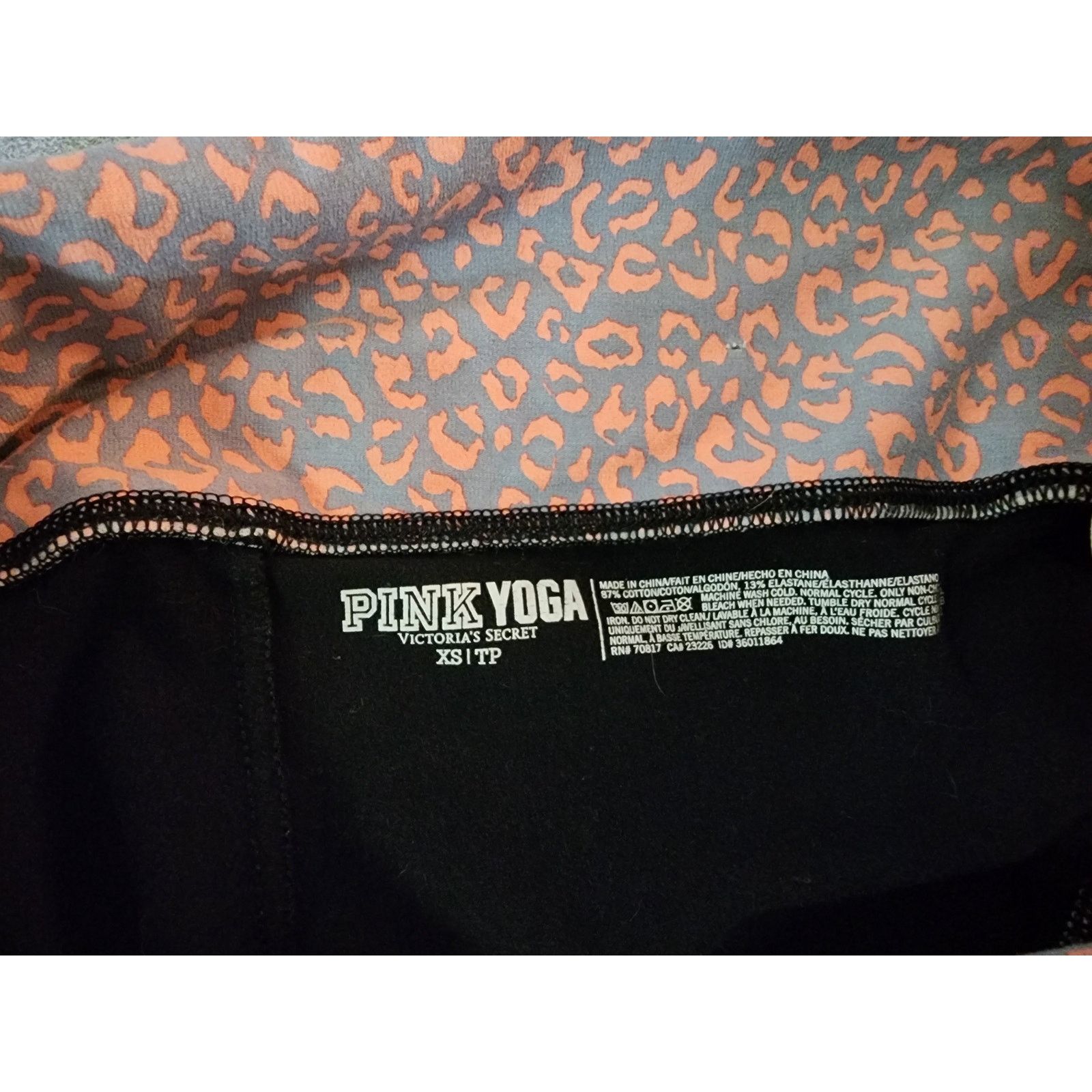 Victoria's Secret Pink Victoria Secret Yoga embellished pants, XS leggings Size 28" / US 6 / IT 42 - 3 Thumbnail