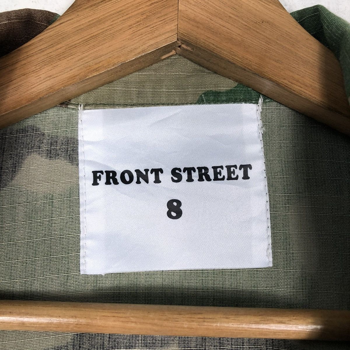 Japanese Brand 🔥Camo Jacket Multi Pocket Cargo Front Street Made in Italy Size US M / EU 48-50 / 2 - 17 Thumbnail